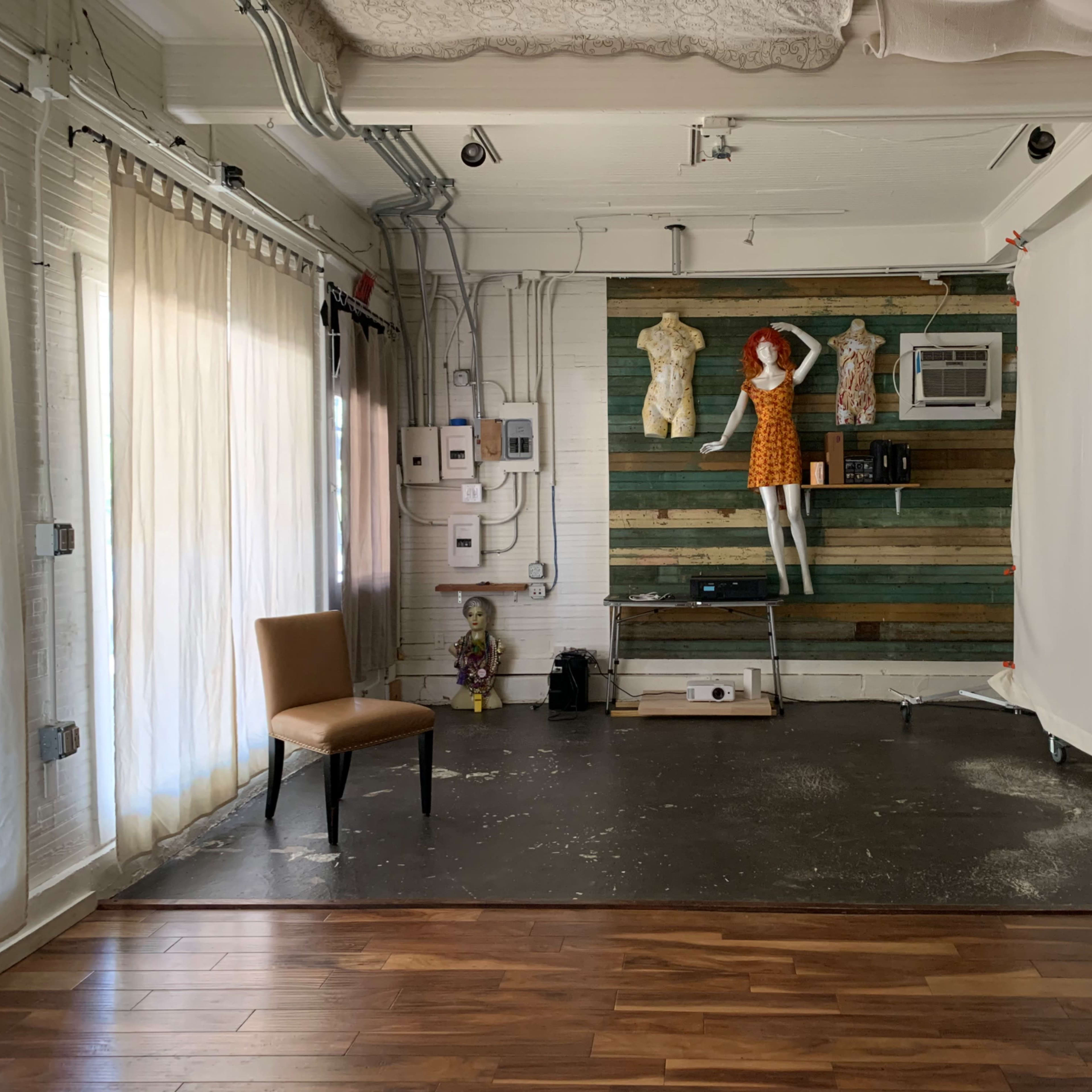 Versatile Downtown Studio Image in Bywater, New Orleans, LA