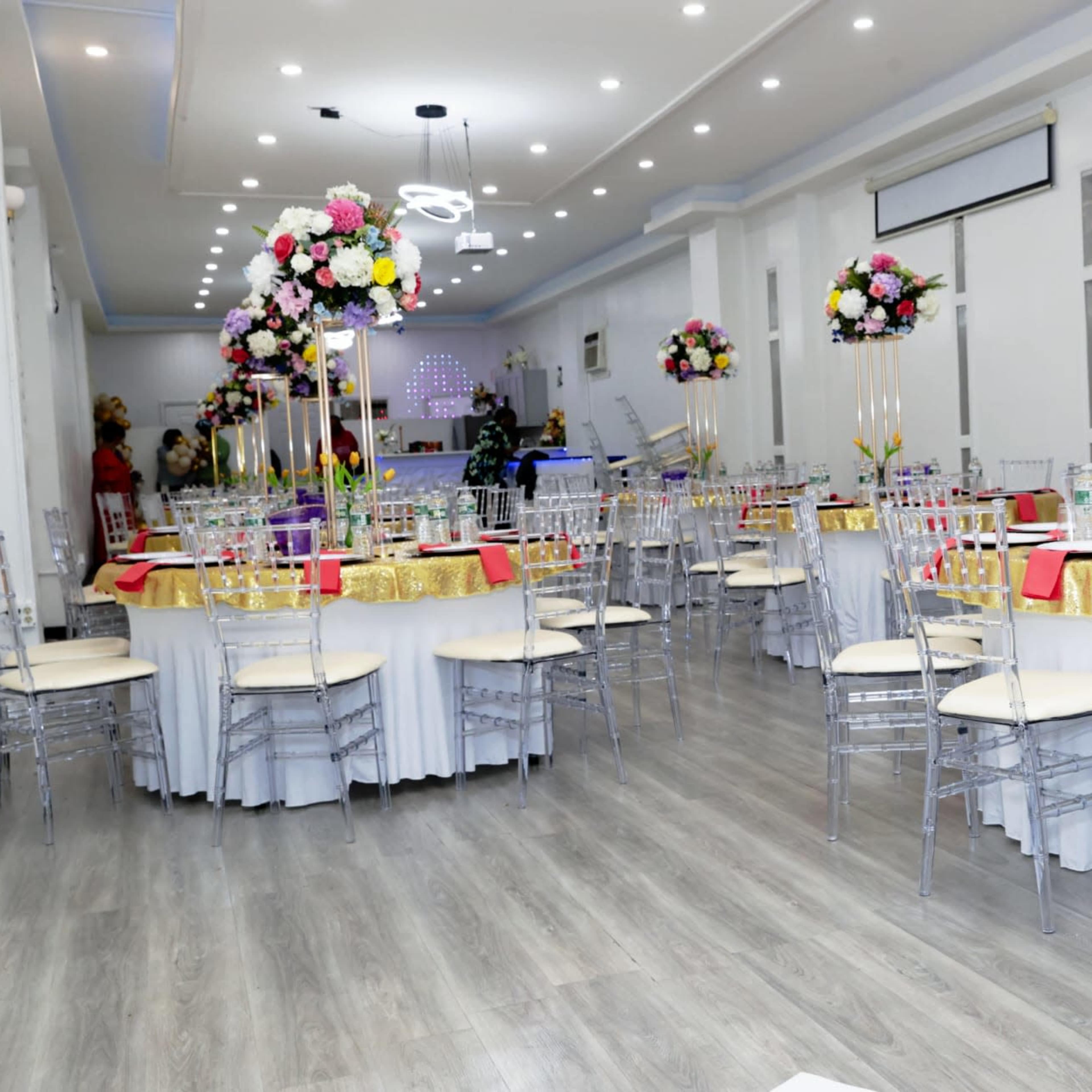A  stunning all white Interior Event Venue Image in Jamaica, Queens County, NY