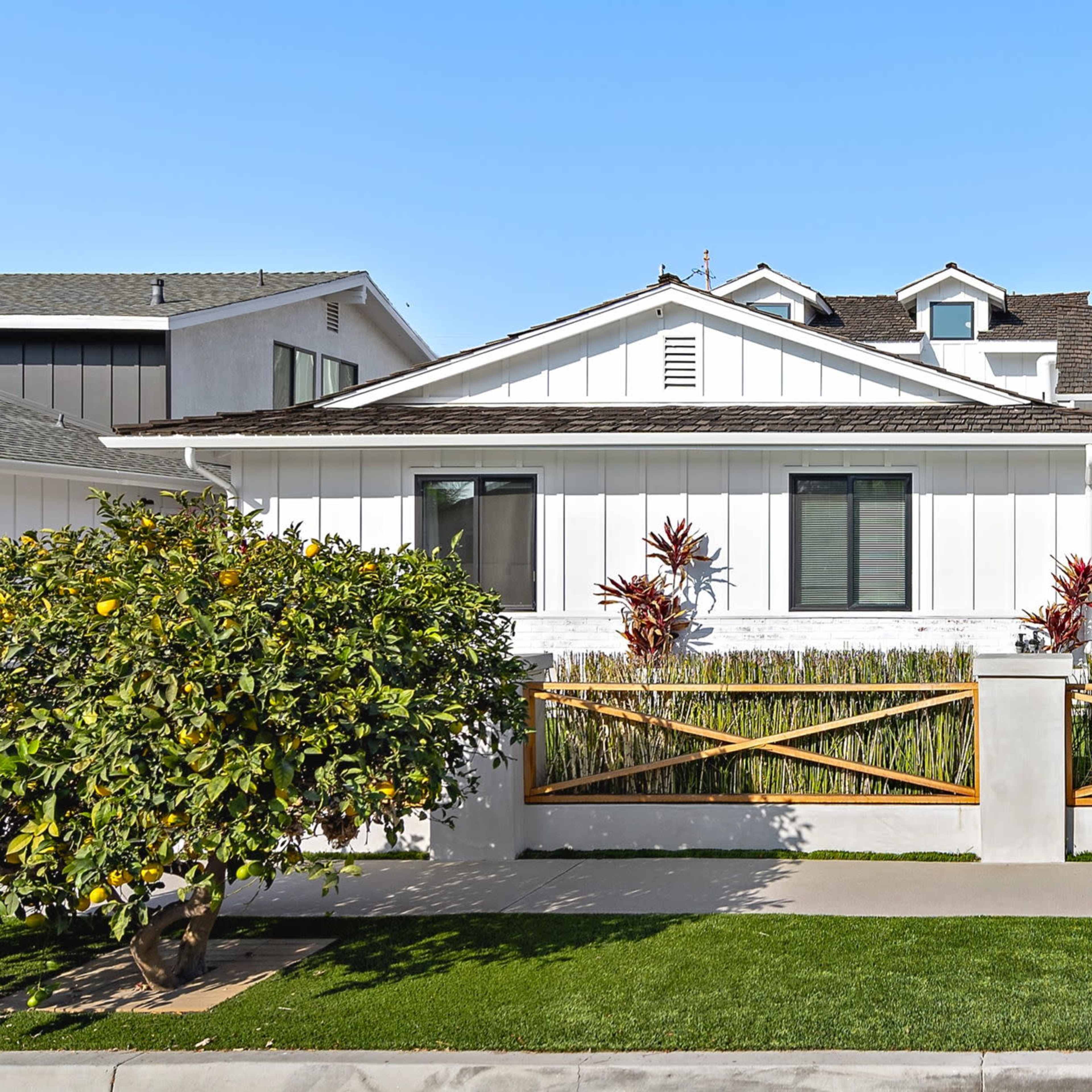 Modern Farmhouse meets creative accents Image in Costa Mesa, Costa Mesa, CA