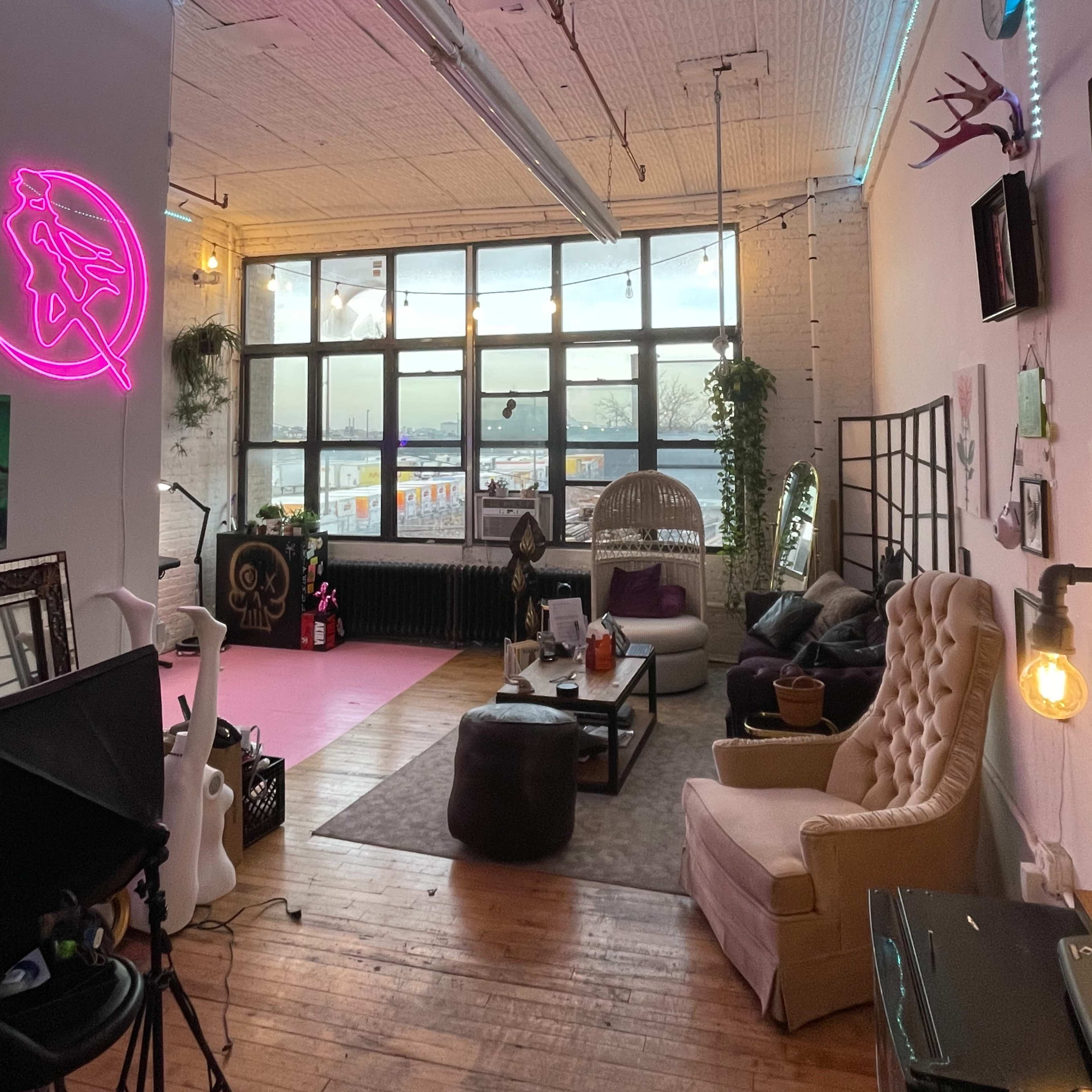 Creative Studio Loft with Natural Light and High Ceilings Image in East Williamsburg, Brooklyn, NY