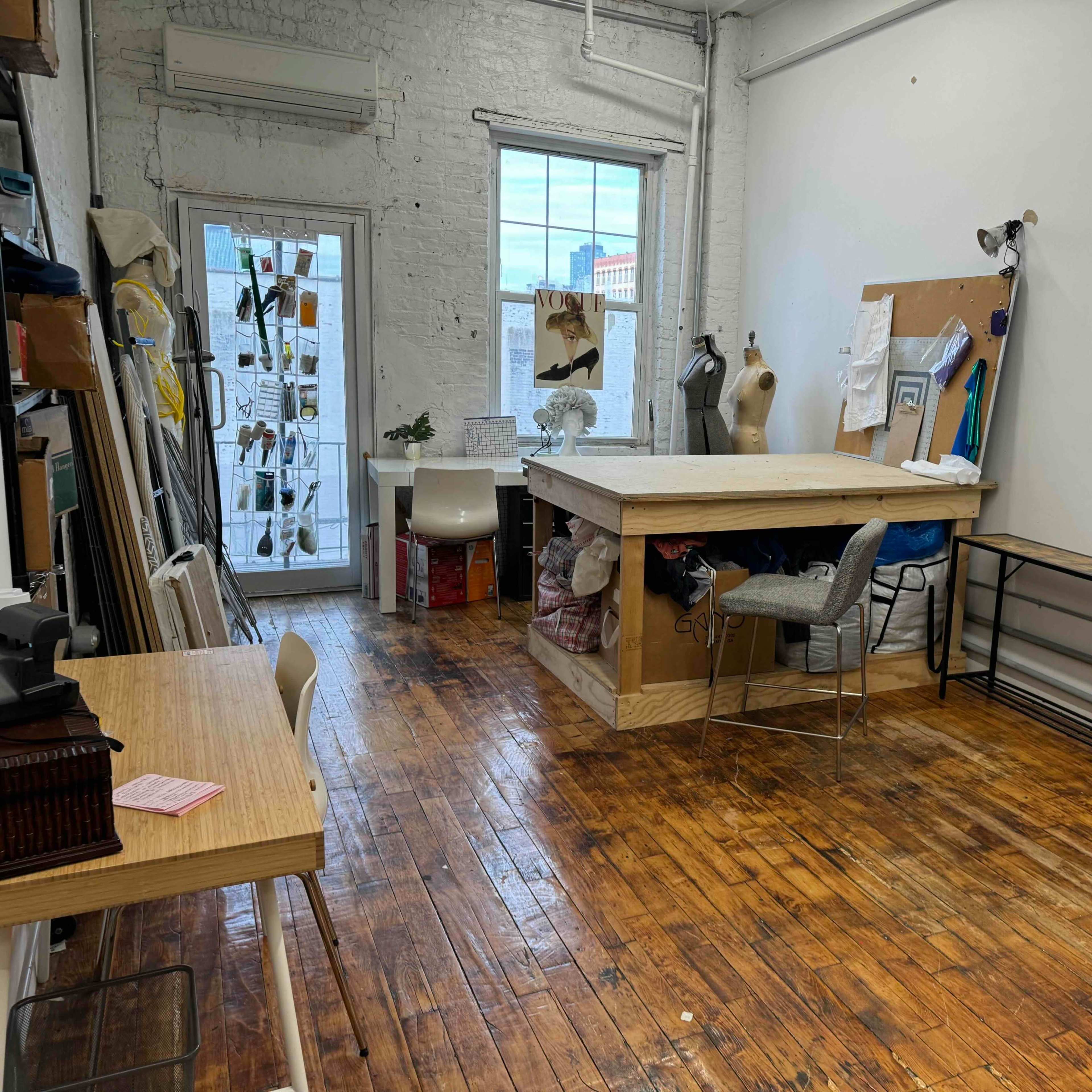 Gowanus Flex Makers Studio and Fashion Fitting Room Image in Gowanus, Brooklyn, NY