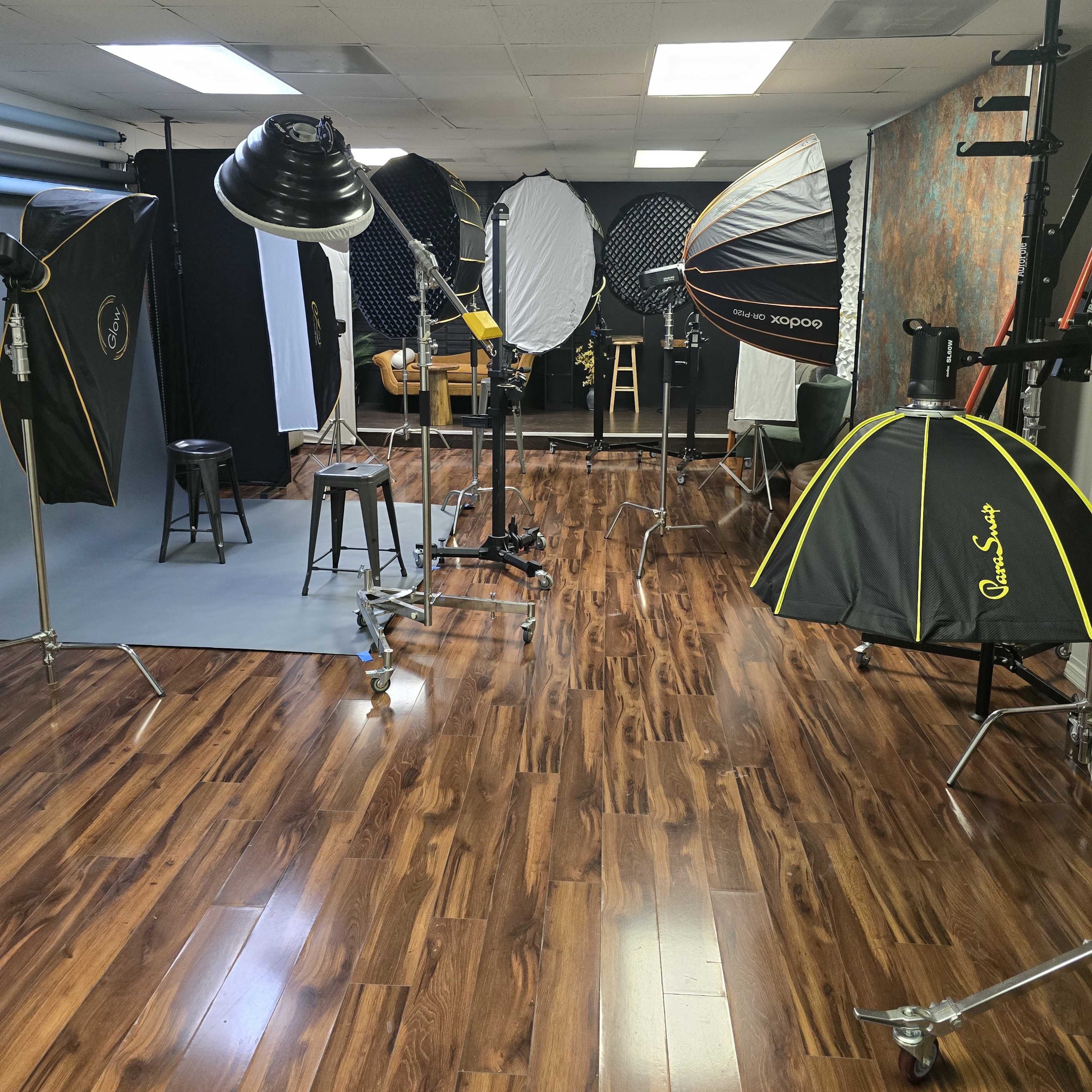 Photo studio space for Rent Image in North Decatur, Decatur, GA