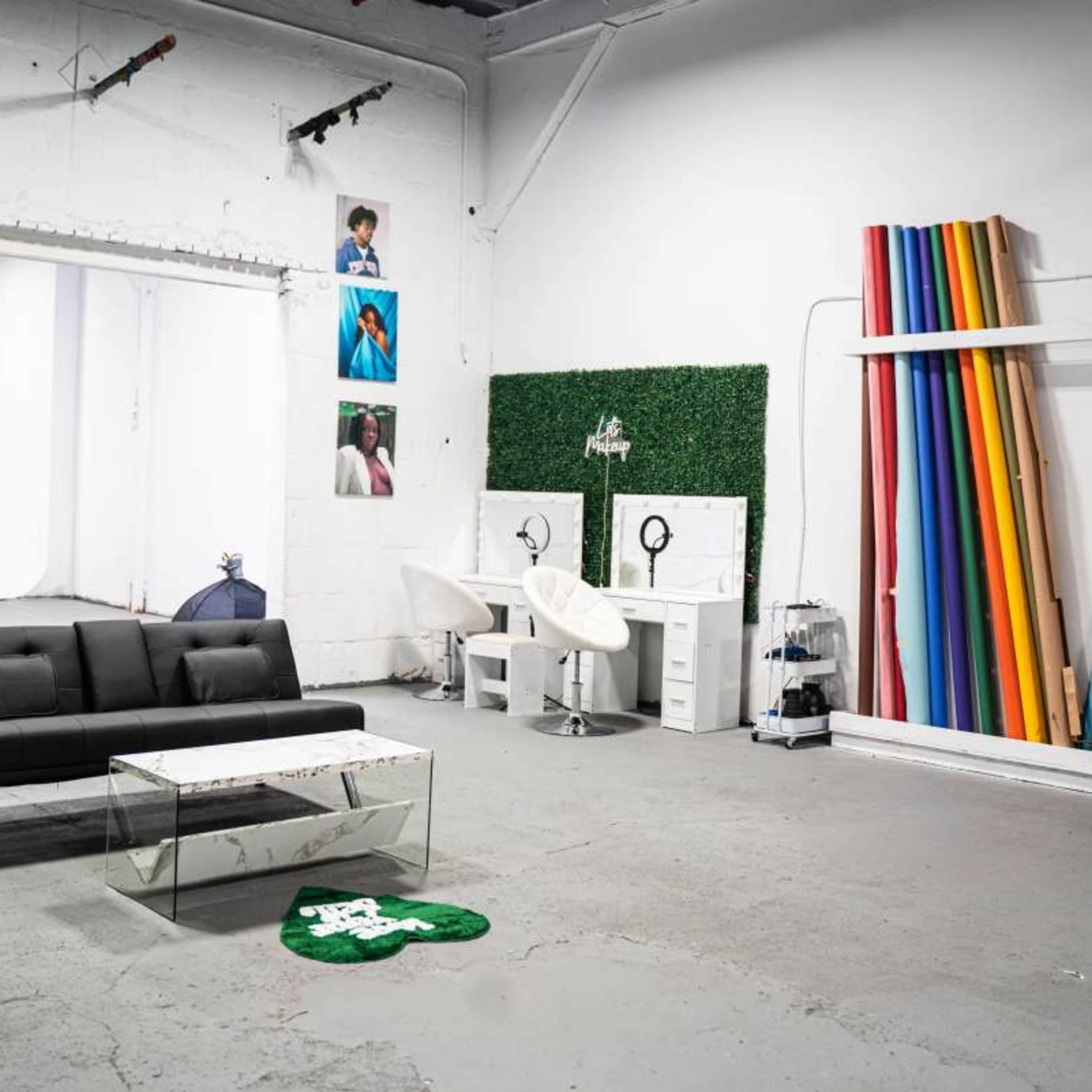 Downtown Photo Studio with Cyclorama Wall Image in Upper Roseville, Newark, NJ