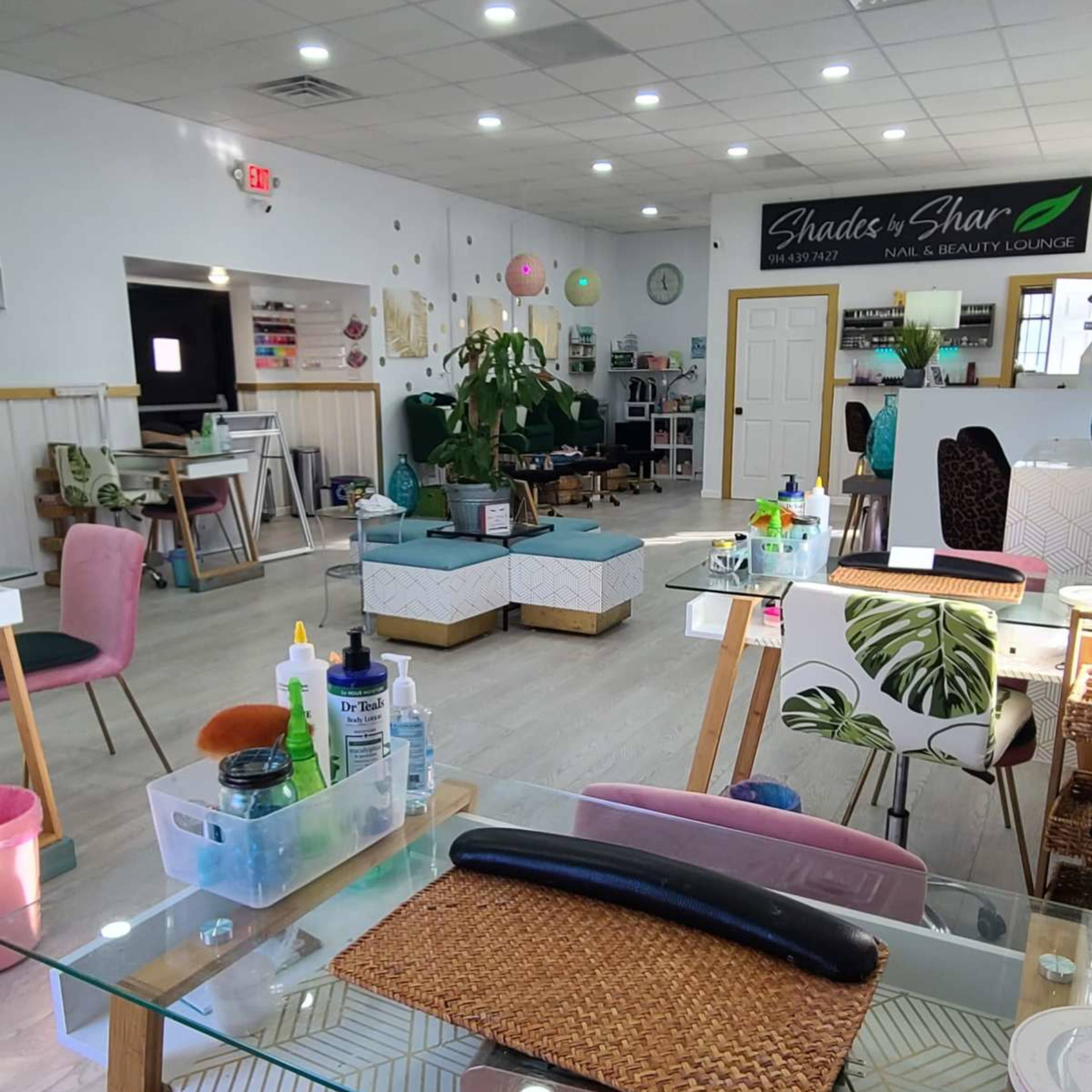 Bright & Fun Chic Nail Lounge/Private Event Space Image in North Side, Mount Vernon, NY