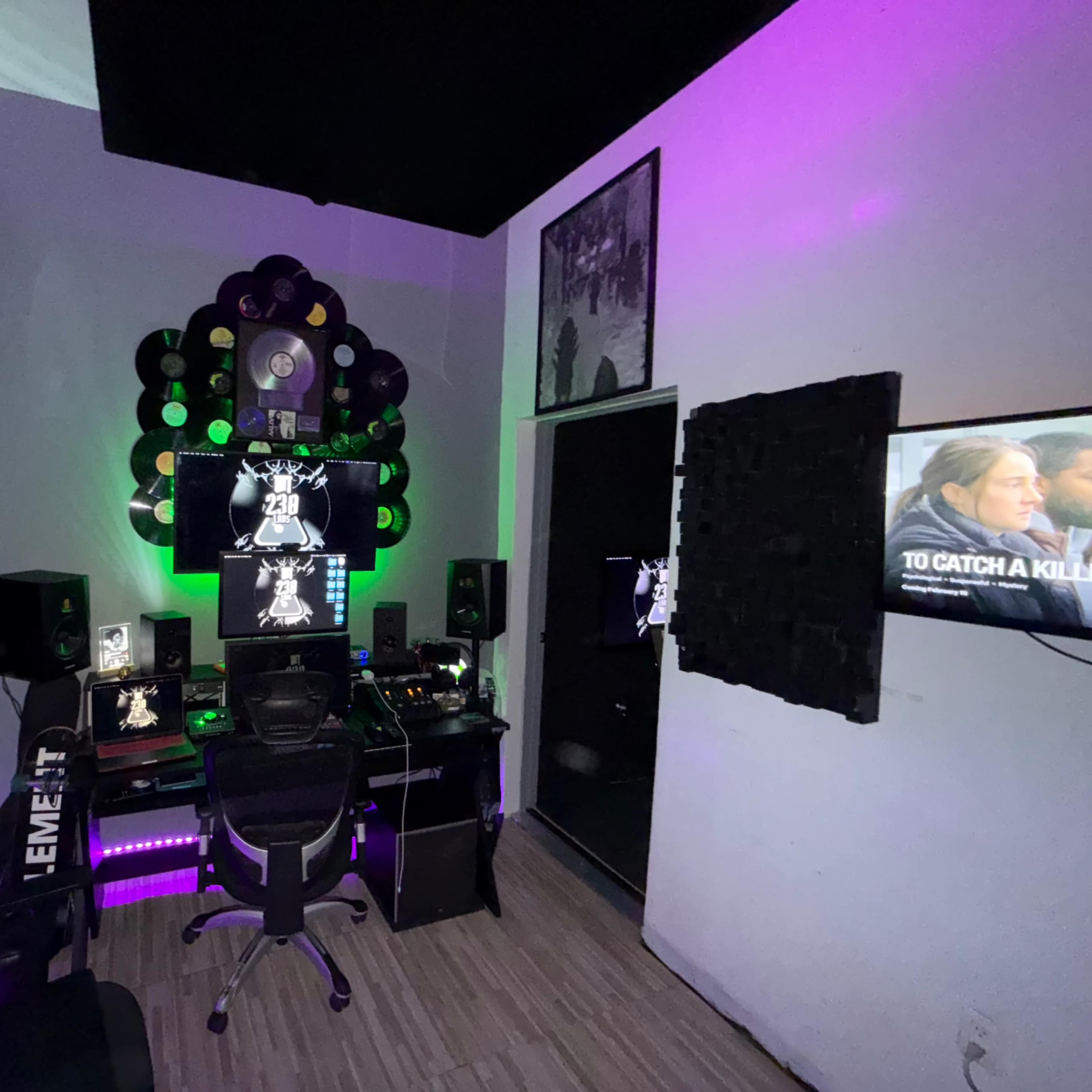 230 labs recording studio Image in East Williamsburg, Brooklyn, NY