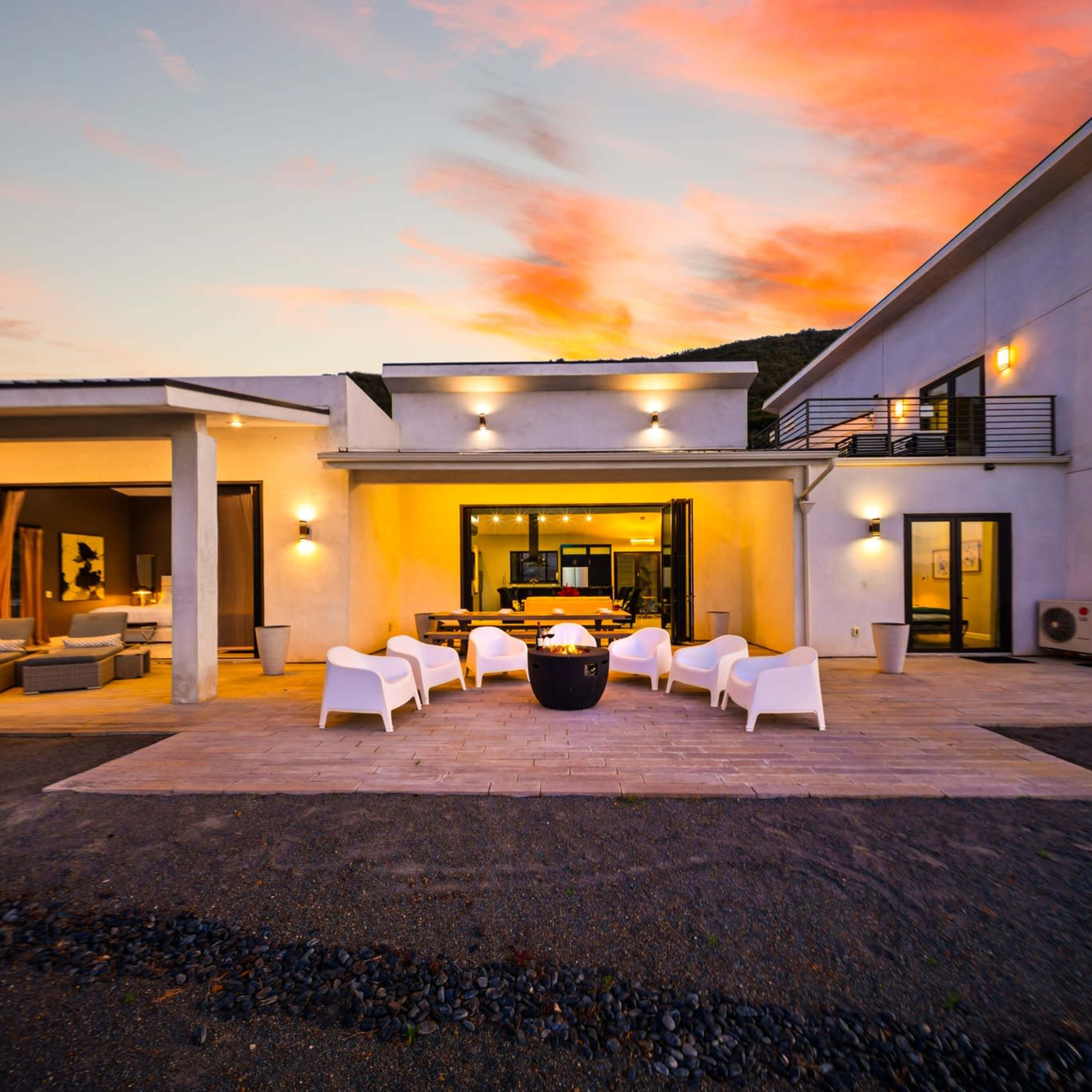 Luxury Modern Home near Temecula with breathtaking views! (Cassiopeia’s Crown) Image in , Murrieta, CA