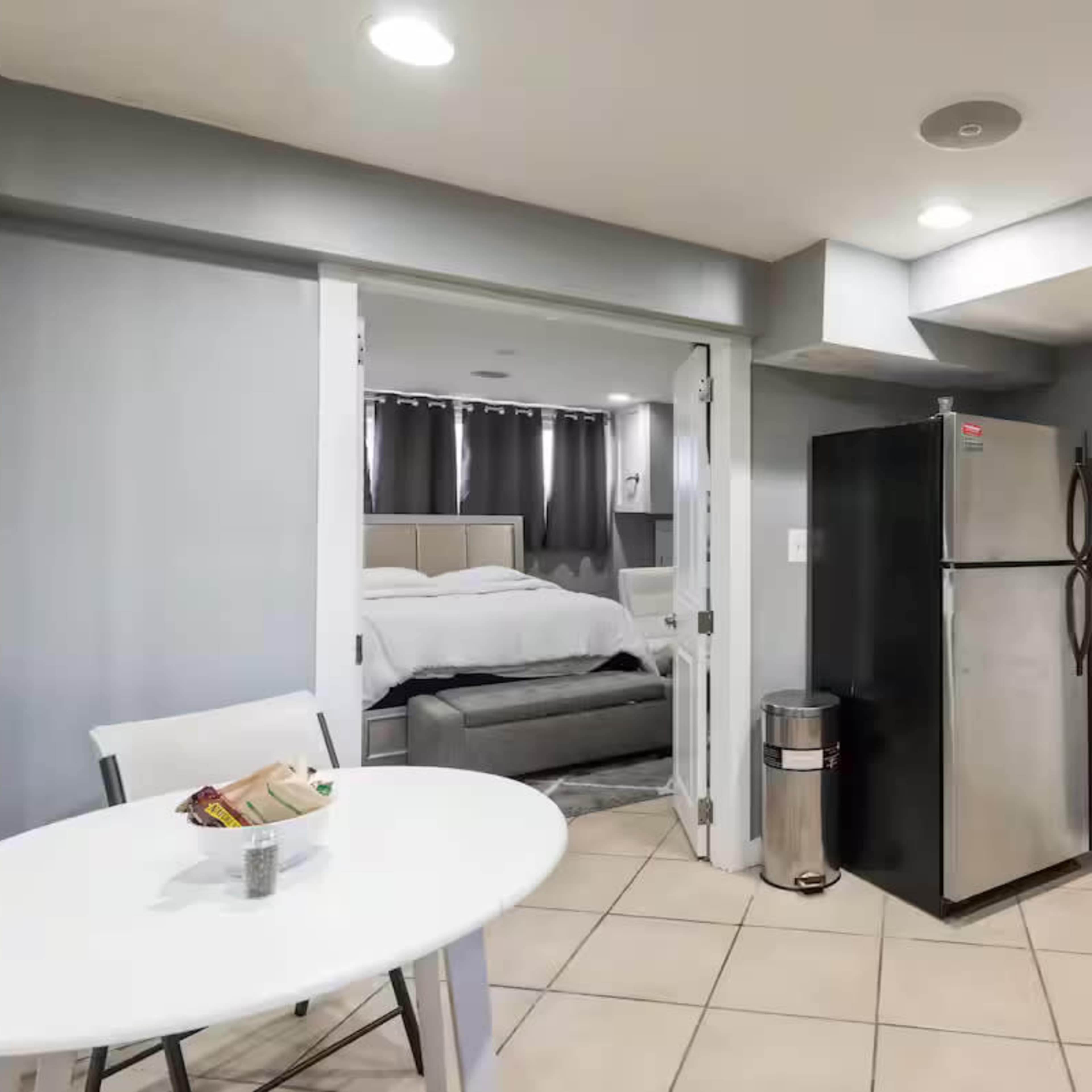 The Urban Oasis: Modern 1-Bedroom Gem Image in Northeast Washington, Washington, DC