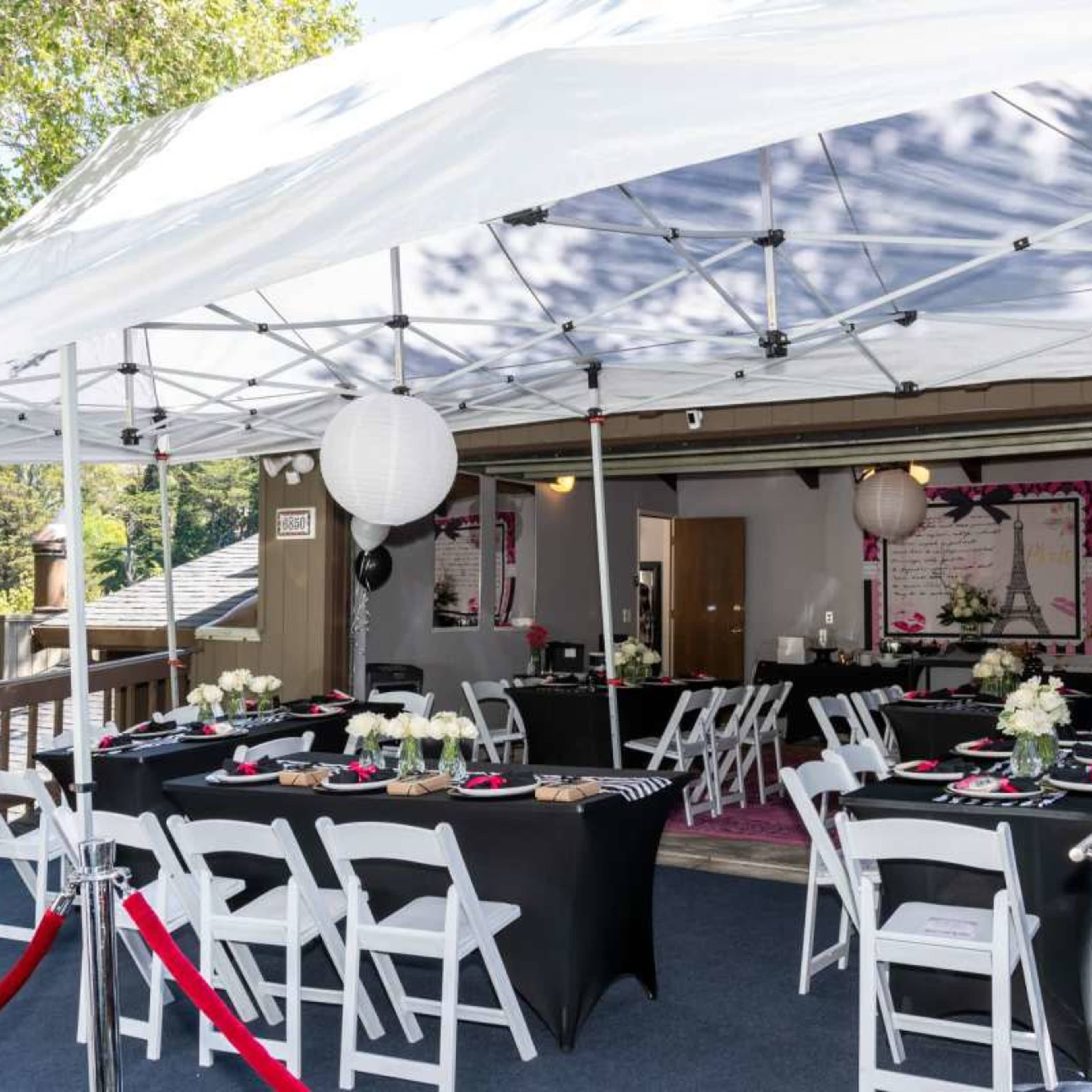 Rustic Montclair Village Gem \ Image in Montclair, Oakland, CA