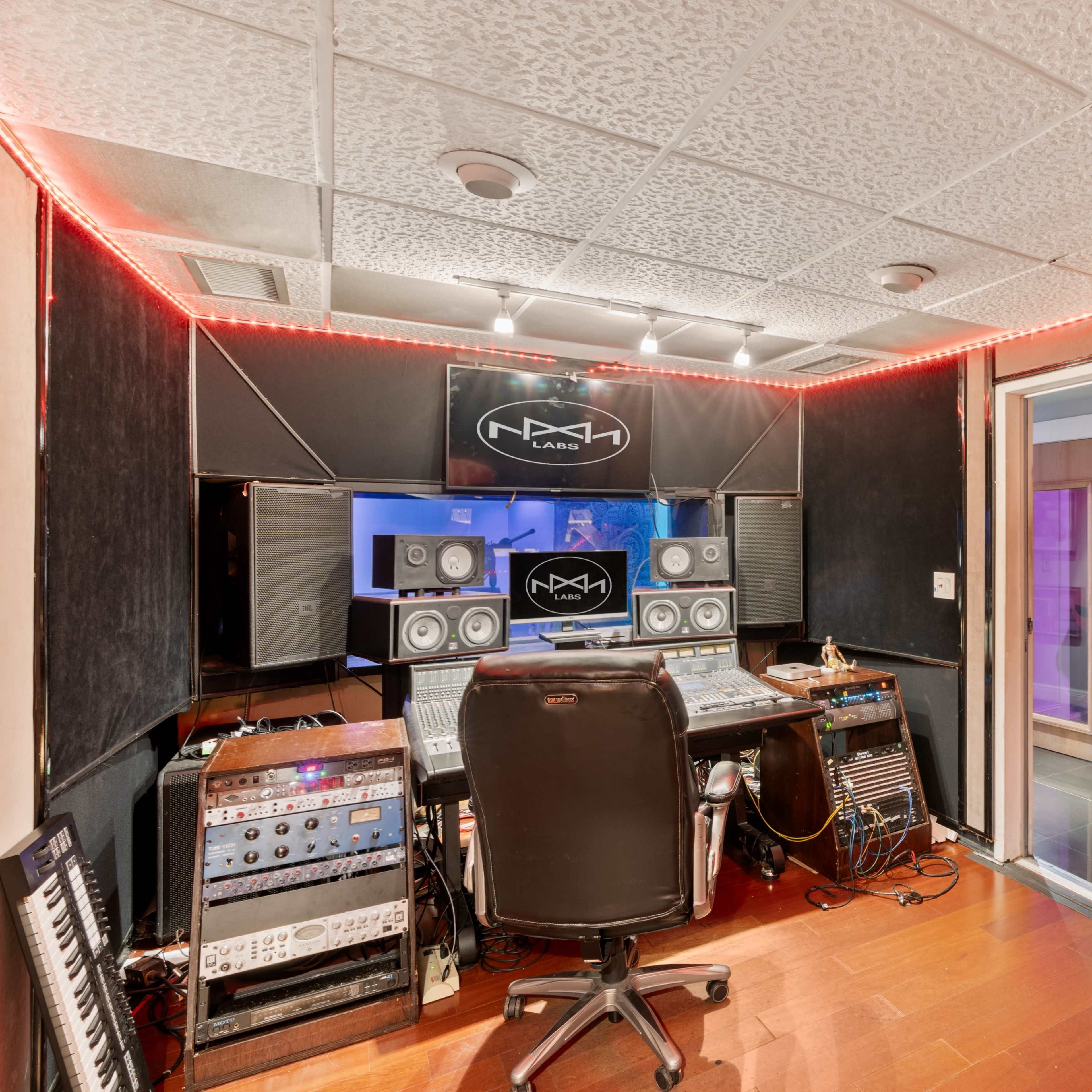 MMM Labs Recording Studio (B-Room) Image in North Miami, North Miami, FL