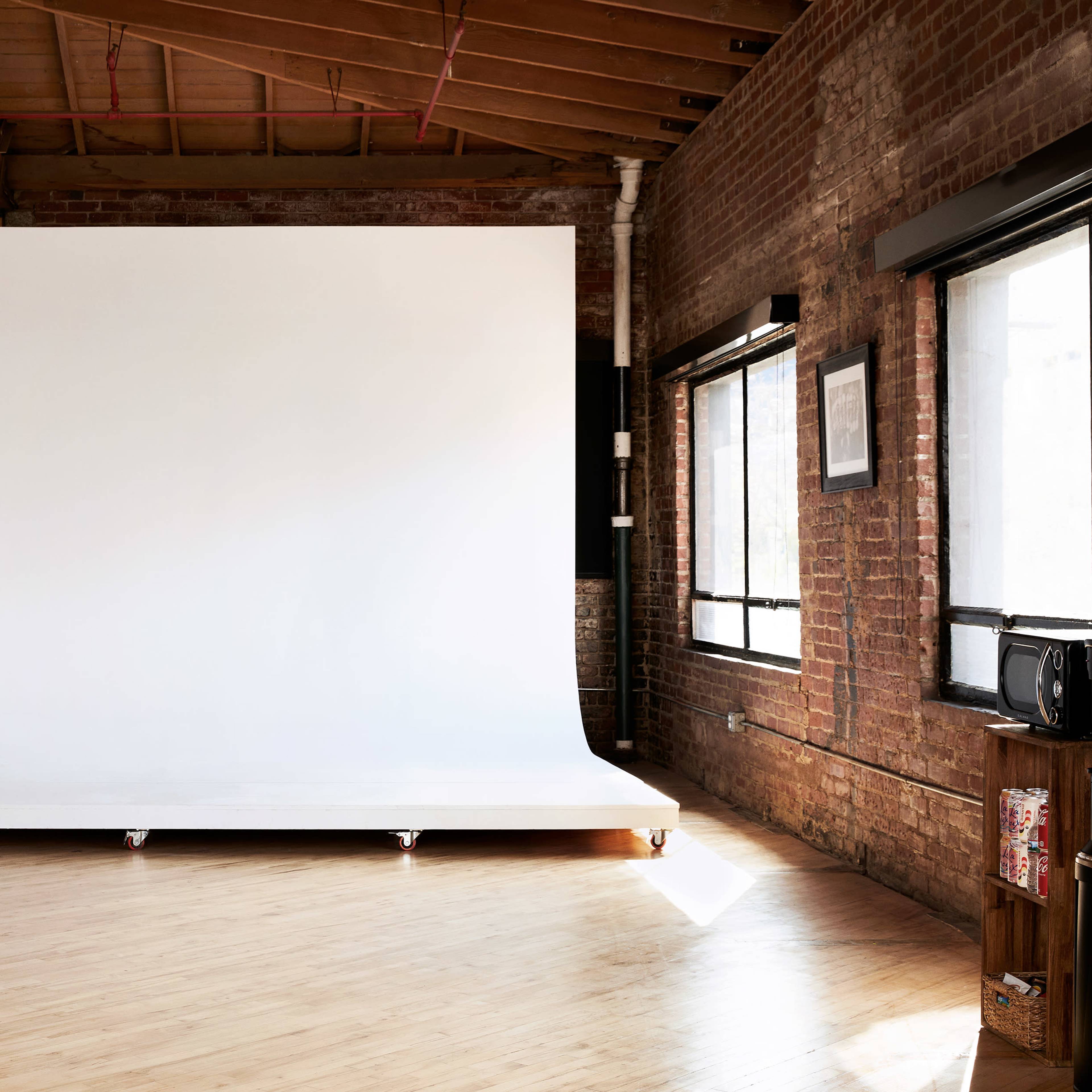 DTLA Arts District Loft with Natural Light Image in Downtown Los Angeles, Los Angeles, CA