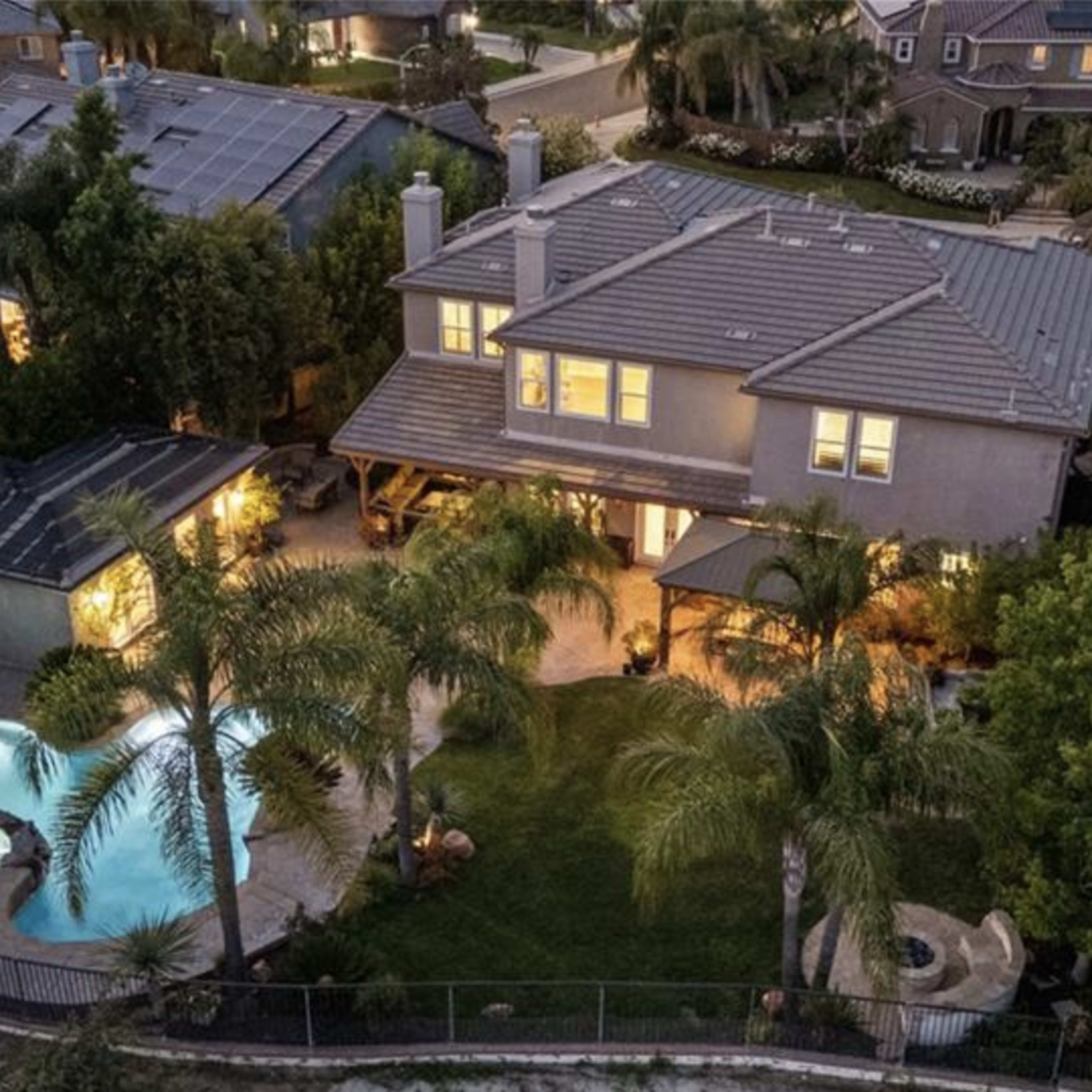 Paradise backyard with pool, view, and guesthouse h Image in Santa Clarita, Santa Clarita, CA