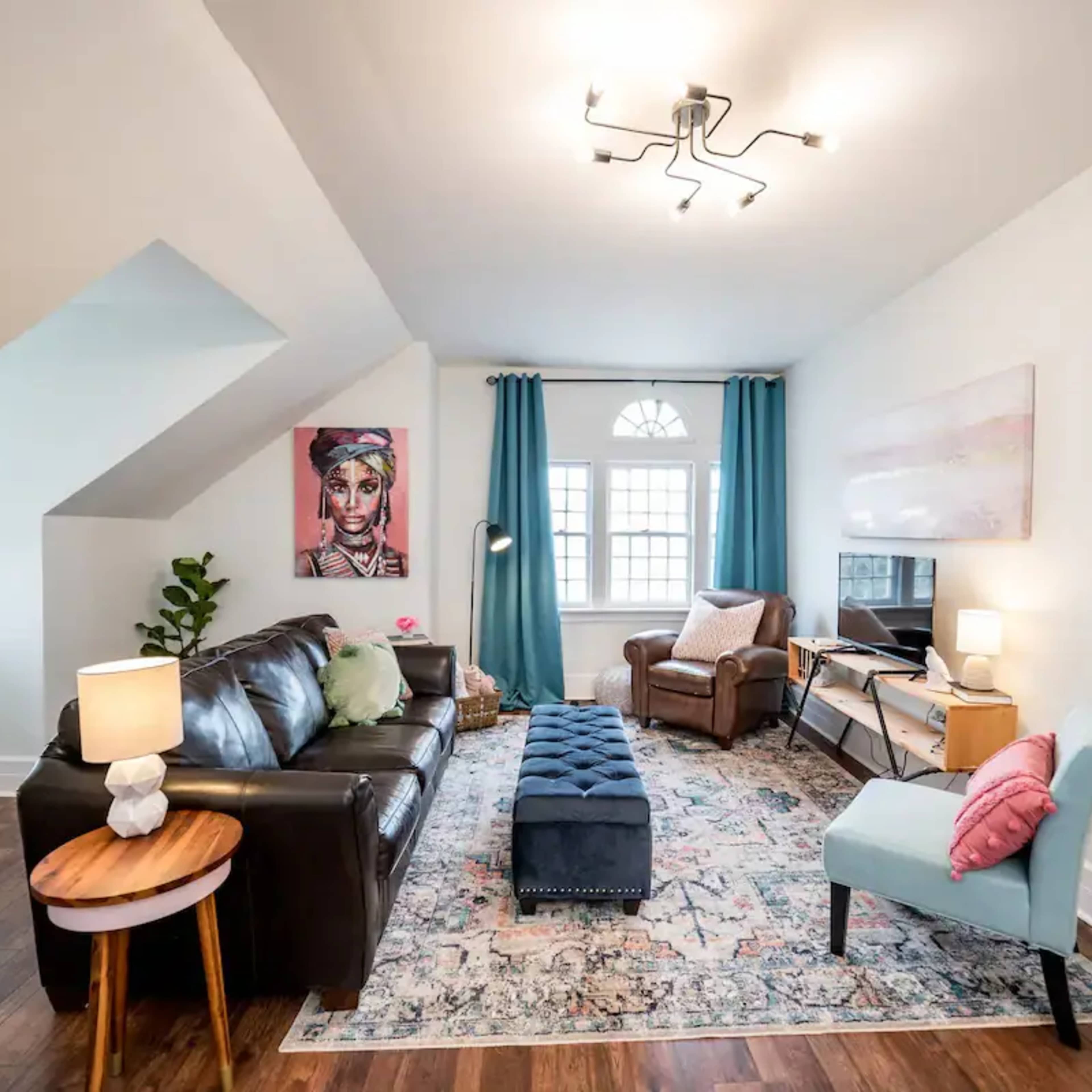 Grand Historic Home Near Downtown Image in Daniels Hill, Lynchburg, VA