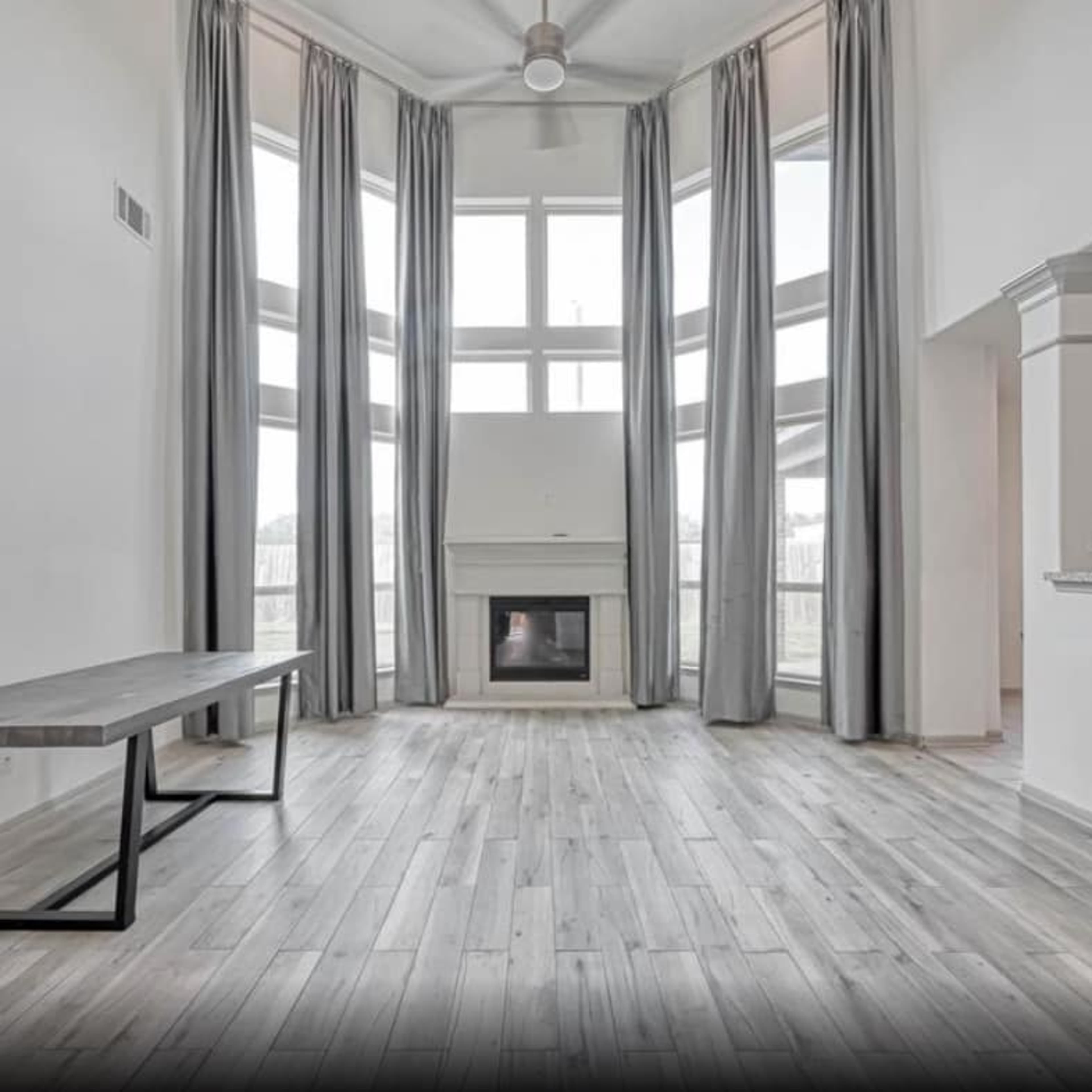 Suburban, Two-Level, Open Concept Event-Space, Roomy, Luxurious and Modern Image in Pecan Grove, Richmond, TX