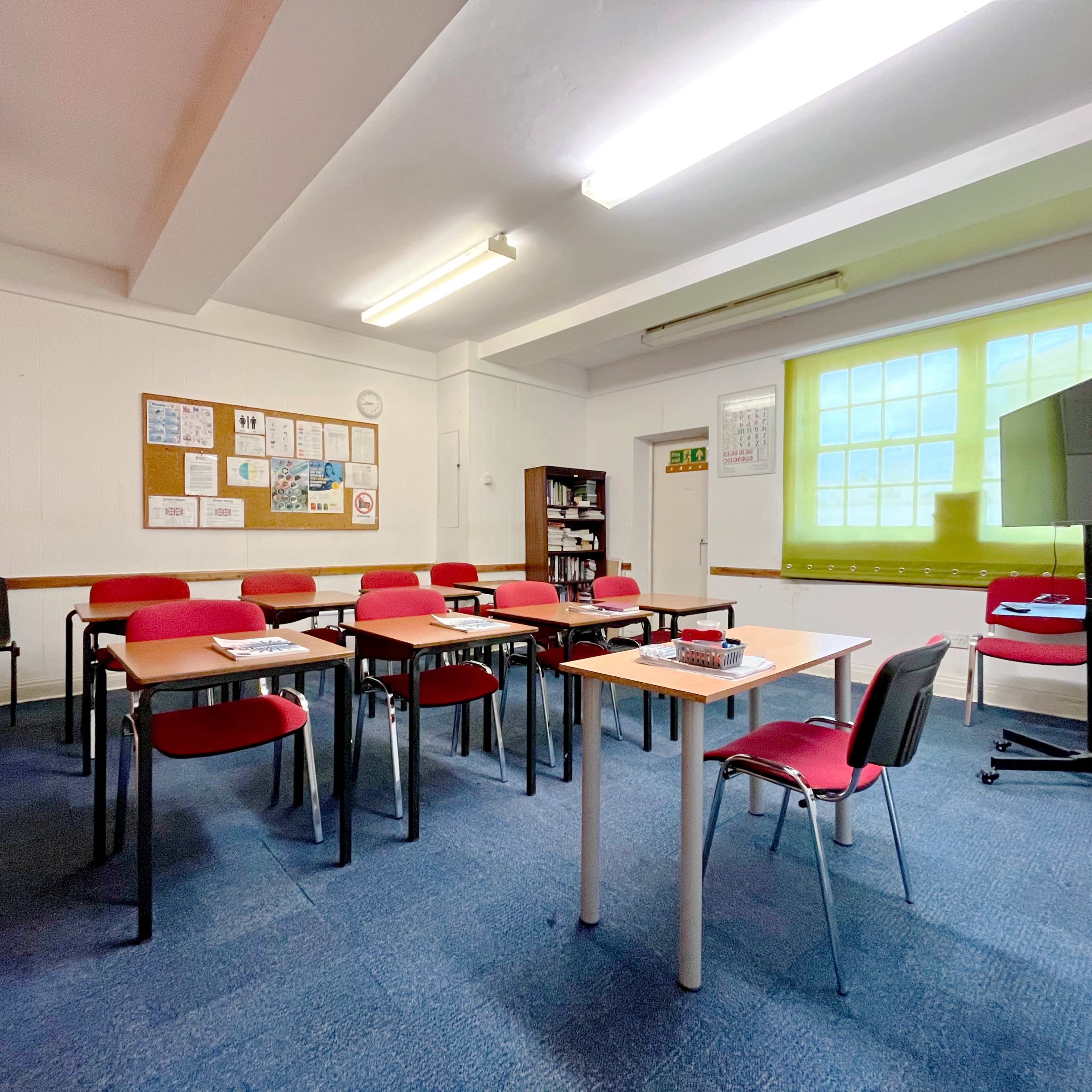 Global London College Image in Holborn, London, England