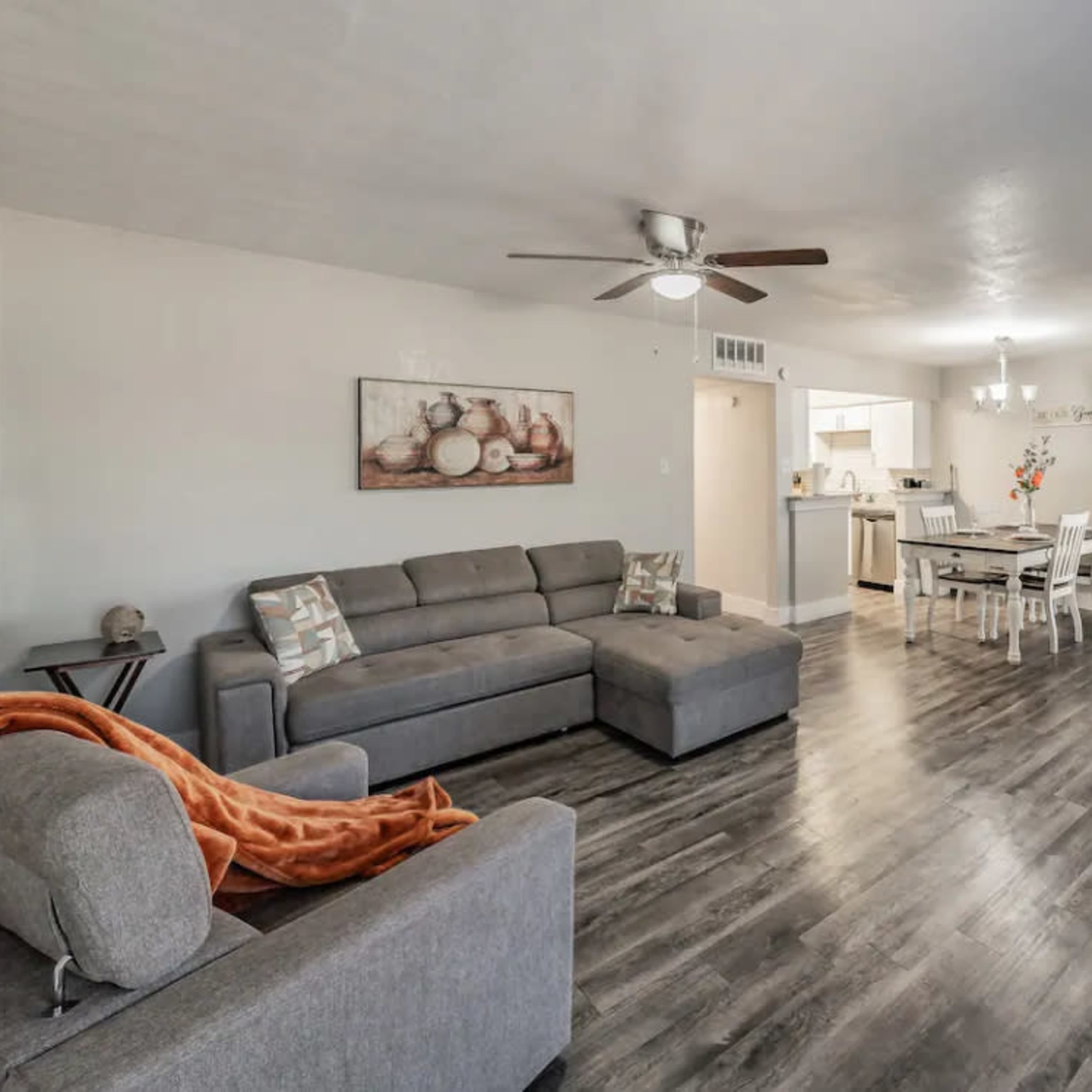 Apartment located within walking distance to AT&T stadium Image in East Arlington, Arlington, TX
