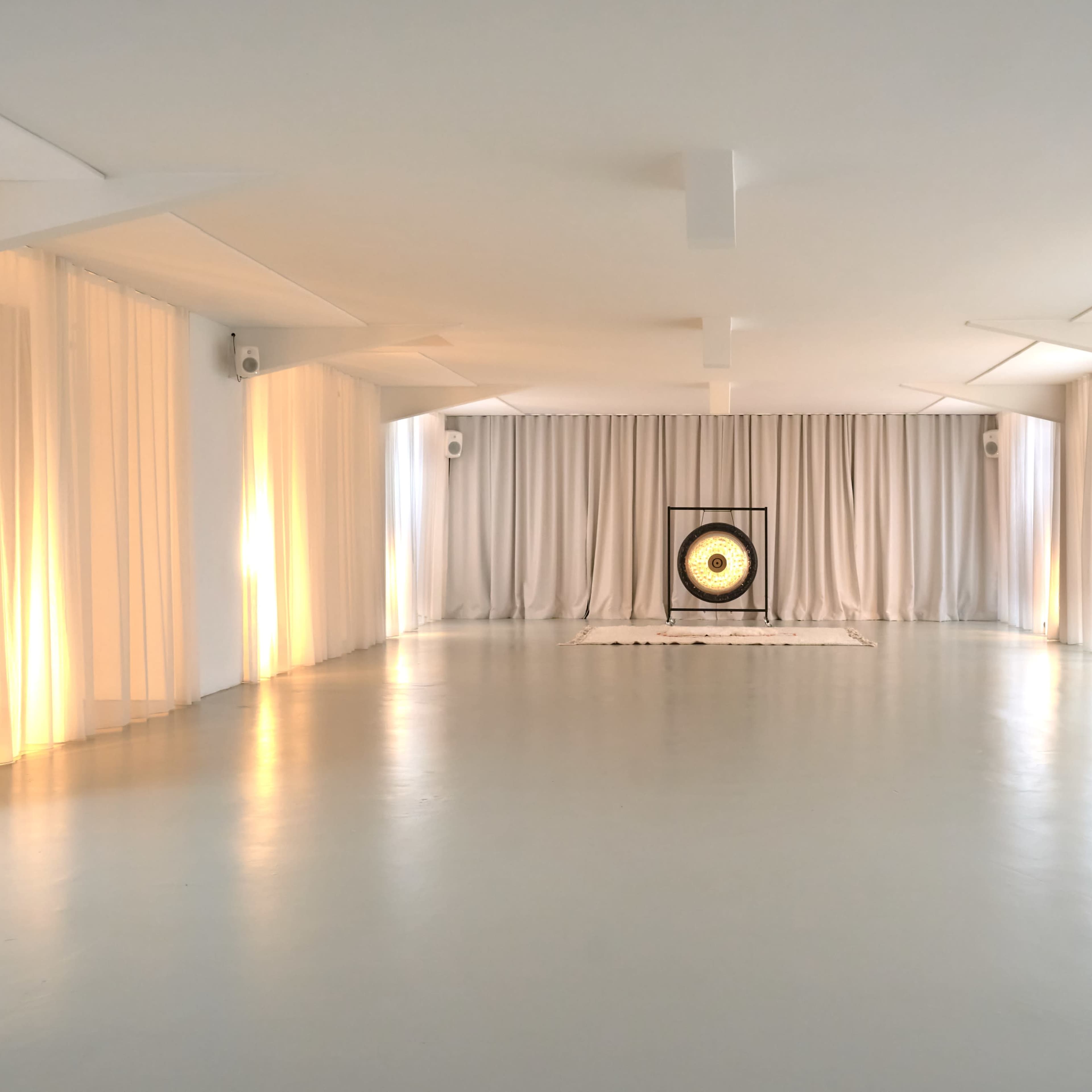 SPACIOUS YOGA LOFT in Kreuzberg Bild in Kreuzberg, Berlin, BE