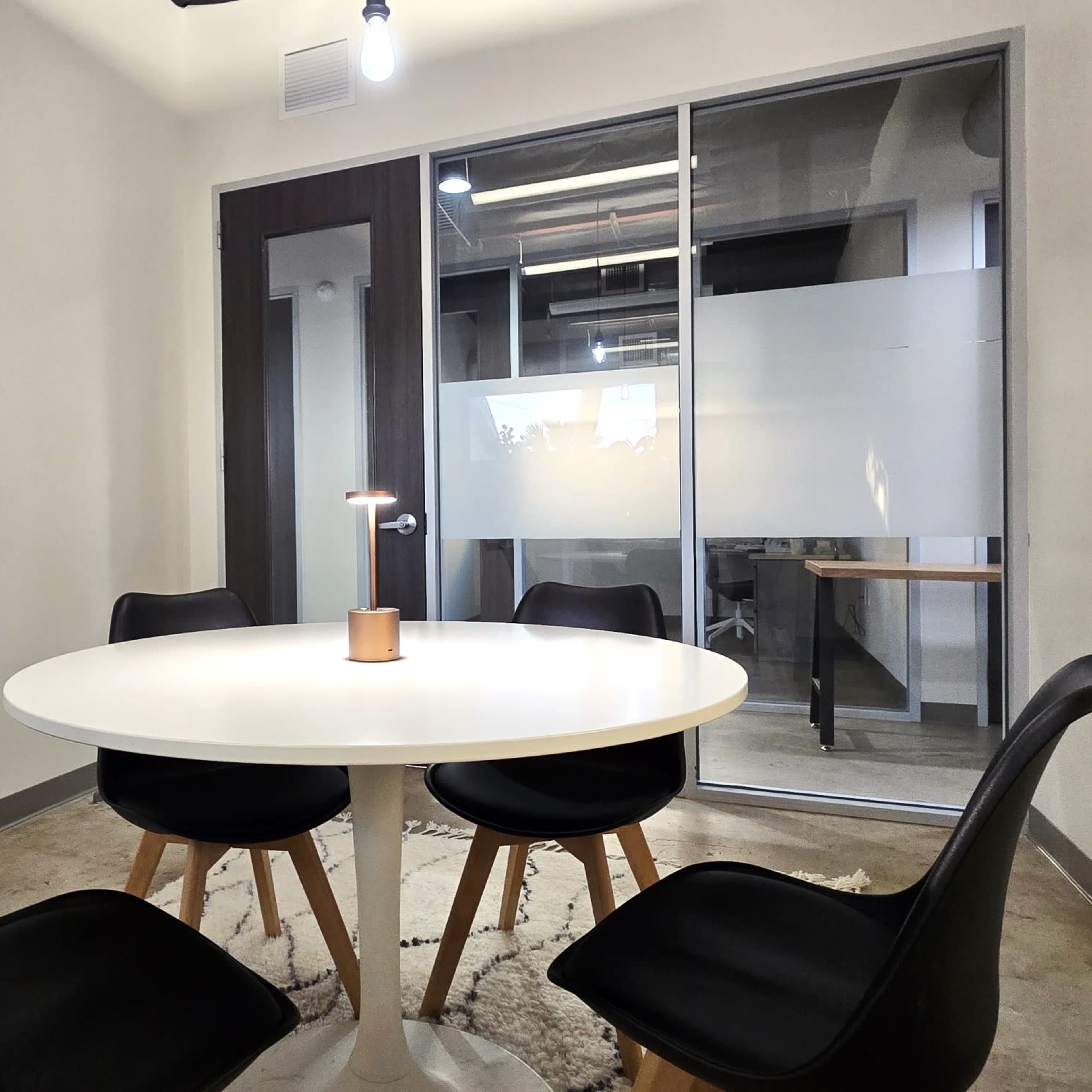 Private Conference Room for 4 Image in Greater Heights, Houston, TX