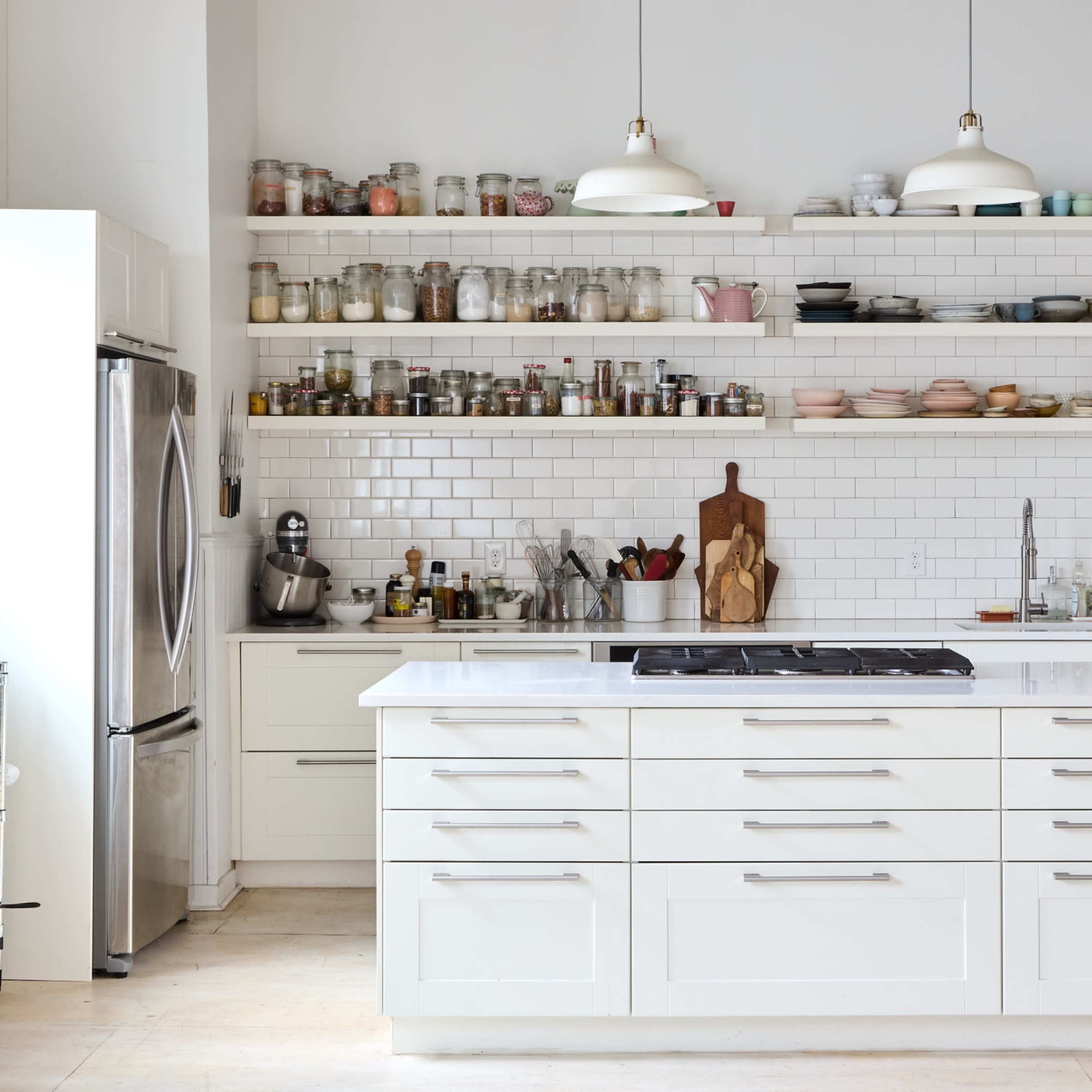 Natural light photo studio with kitchen, walking distance from Pike Place Market Image in Belltown, Seattle, WA
