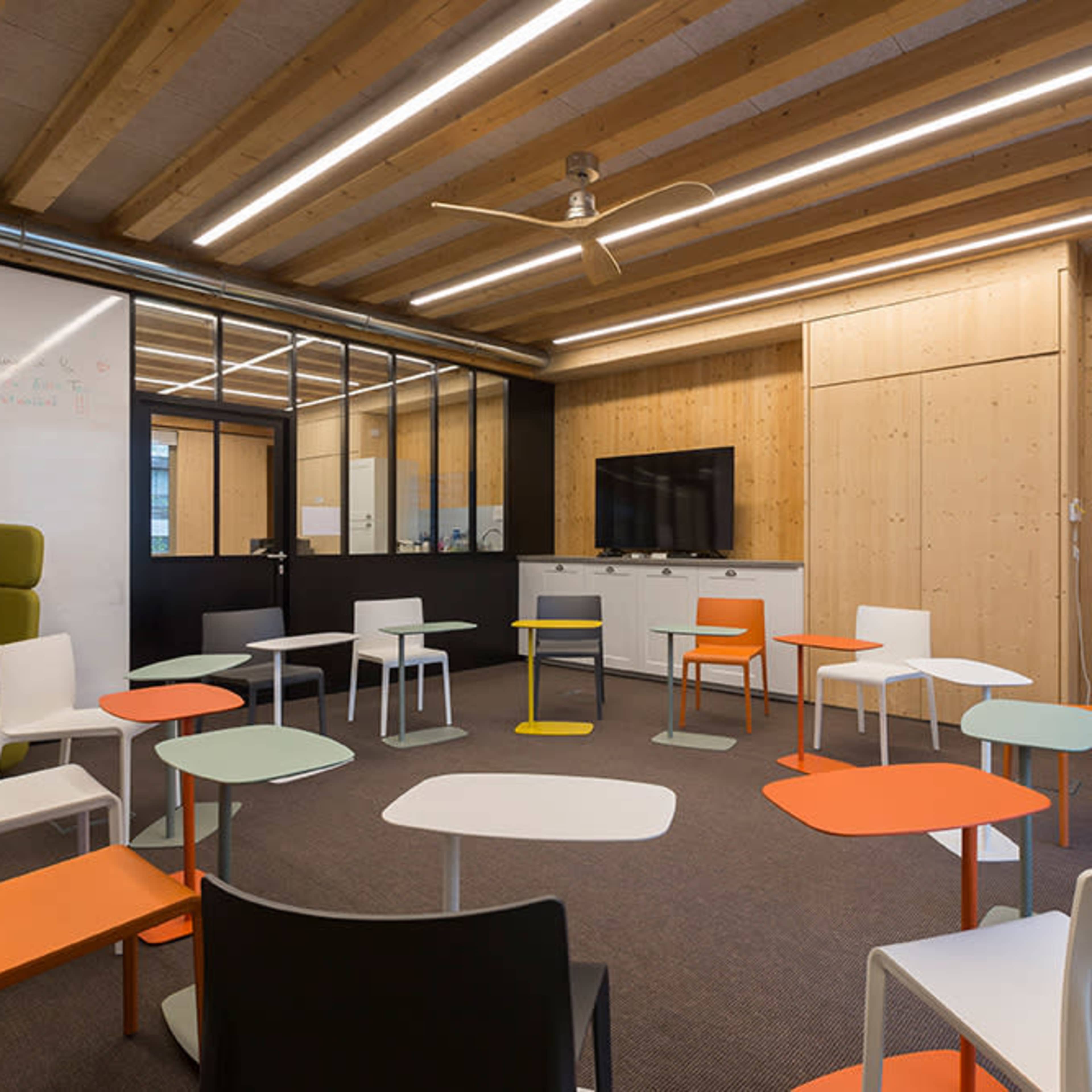 Salles de 36m² dans bâtiment éco-responsable au cœur de Confluence Image dans La Confluence, Lyon, Auvergne-Rhône-Alpes