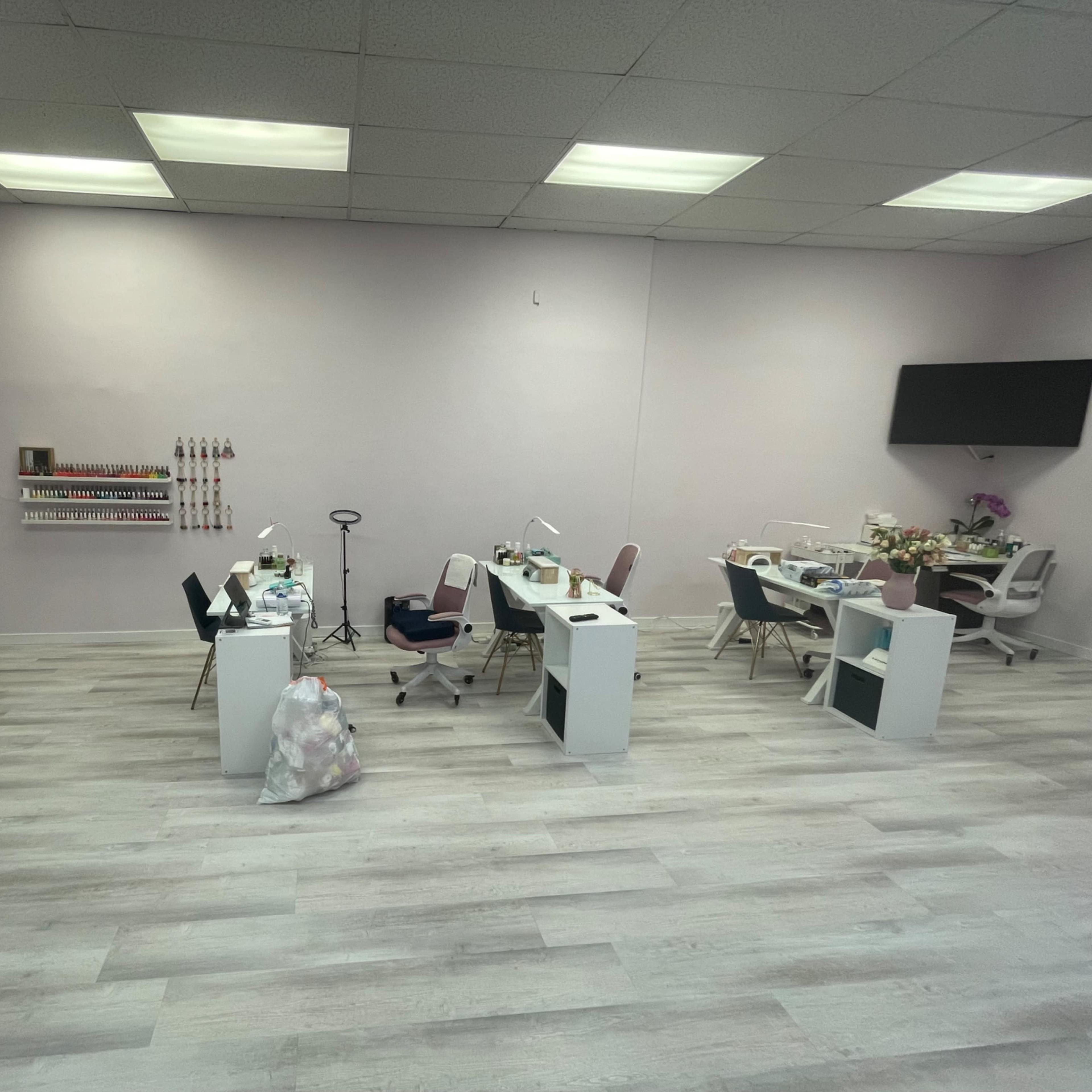 Minimalist Nail Salon with Versatile Event Space in Highland Park Image in Northeast Los Angeles, Los Angeles, CA