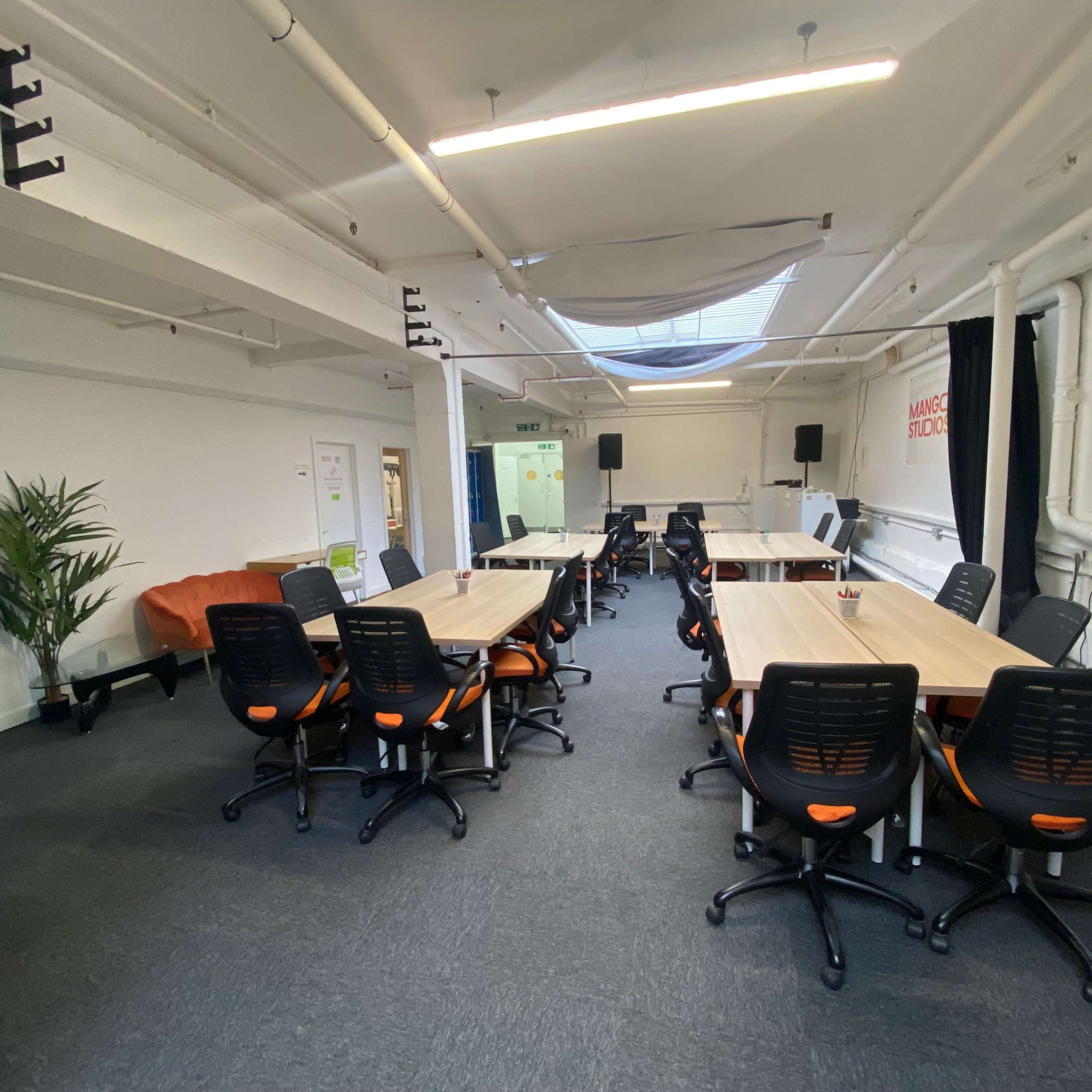 Blank Canvas Event Space Filled with Natural Light Image in Finsbury Park, London, England