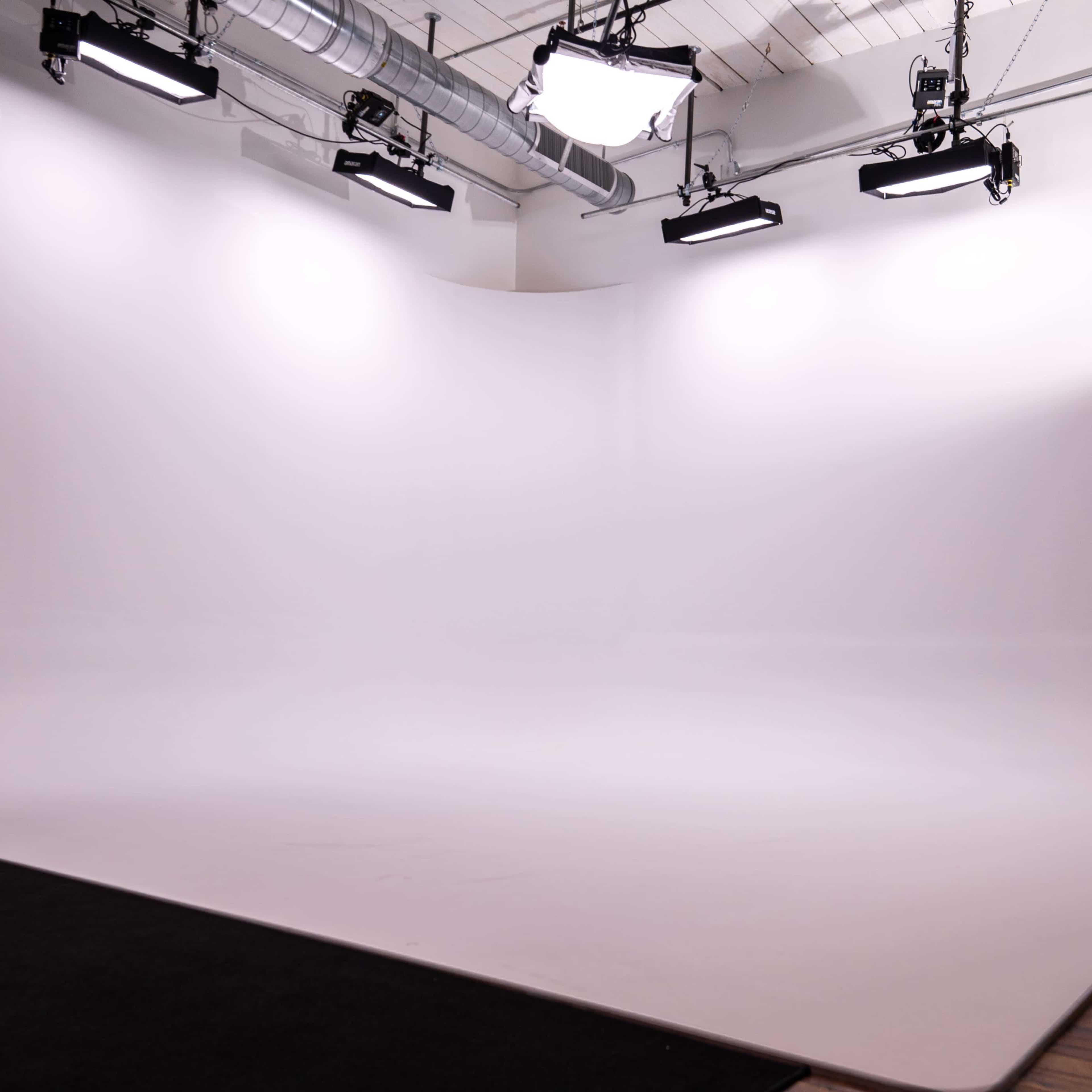 Mill Building Industrial Studio with 32ft Cycle Wall Image in Pawtucket, Pawtucket, RI