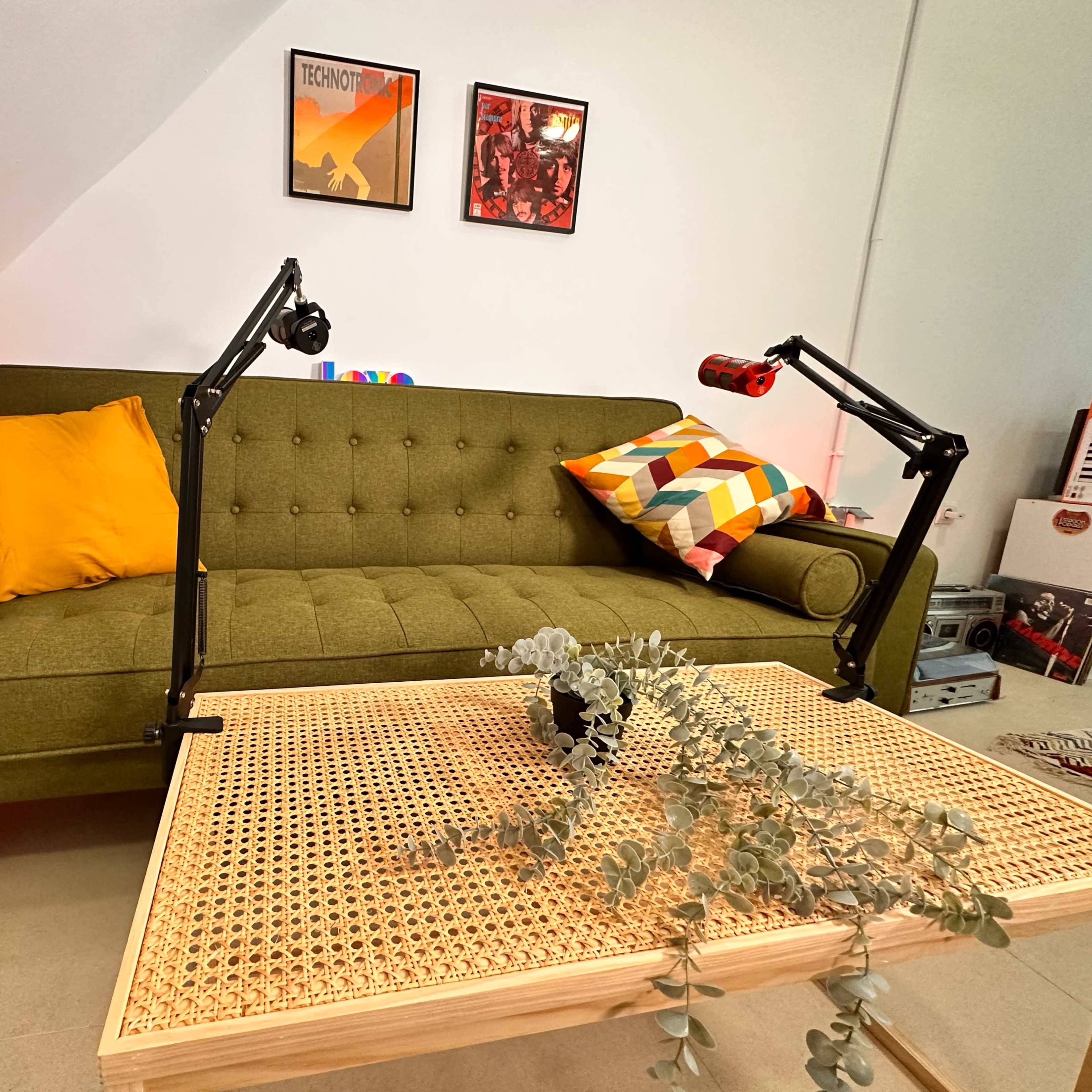 Estudio set de podcasts Imagen en Valdezarza, Madrid, MD