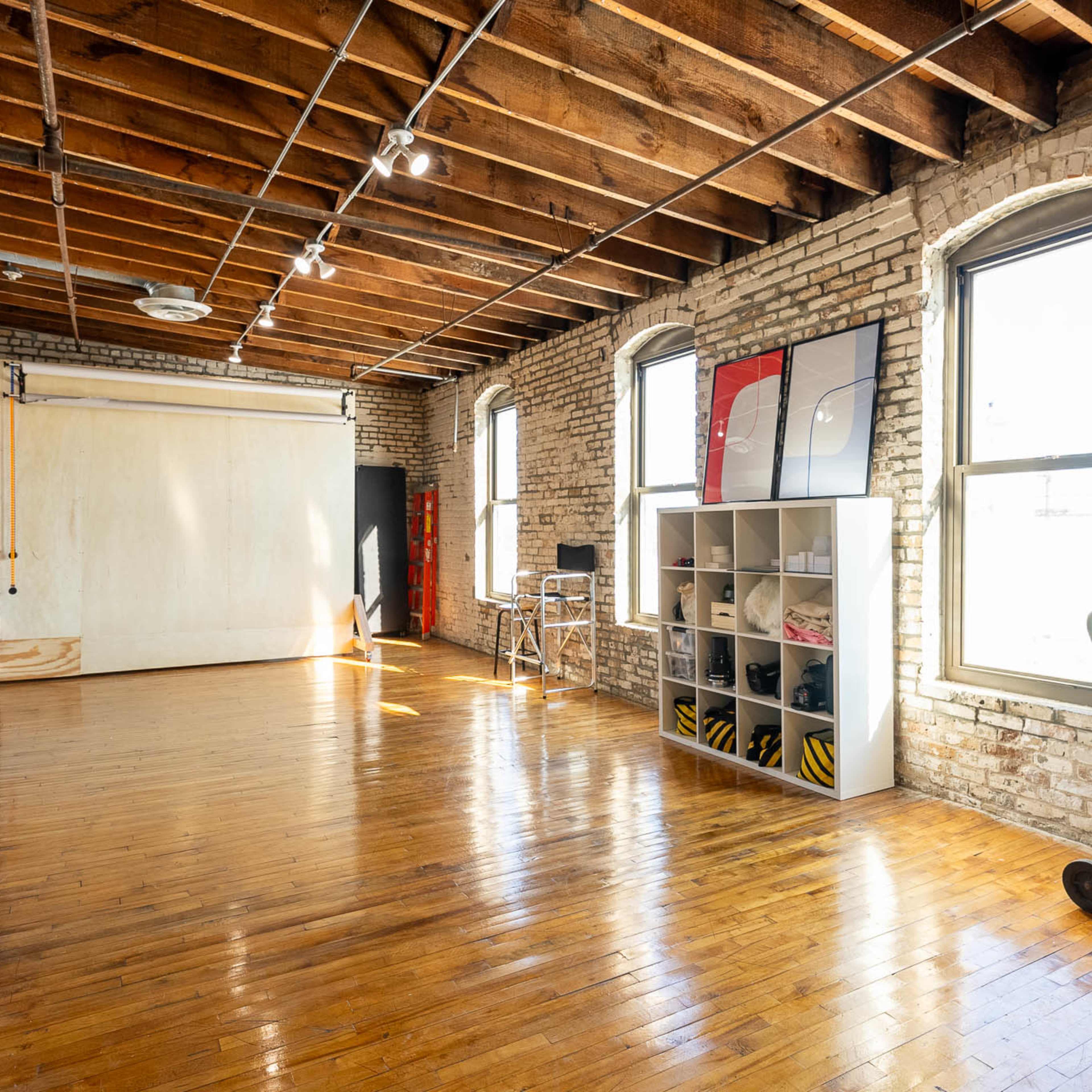 Historic Photo/Video Studio With Exposed Brick and Backdrops Image in Hawthorne, Minneapolis, MN