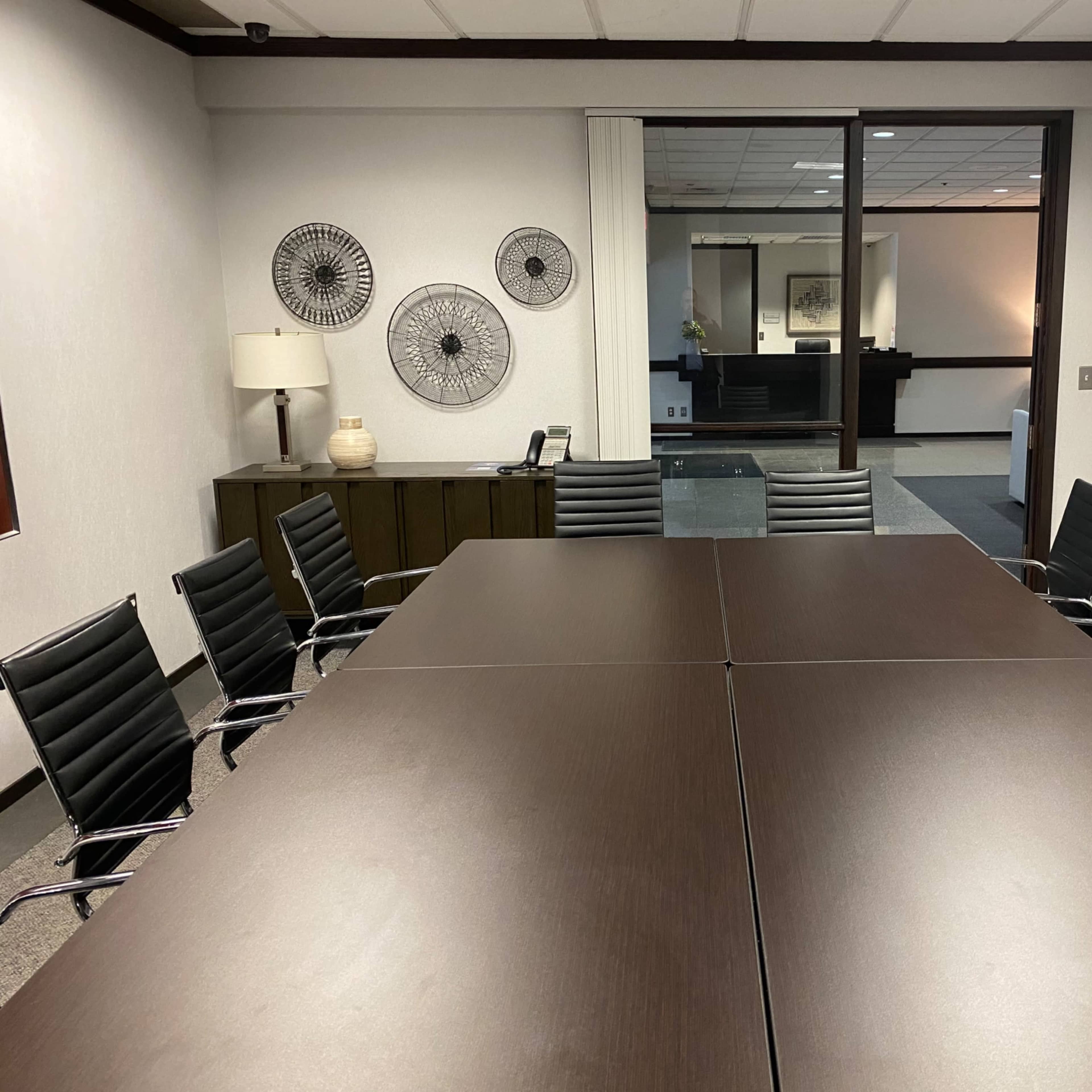 Contemporary Conference Room - Troy, MI - 12 People Image in , Troy, MI
