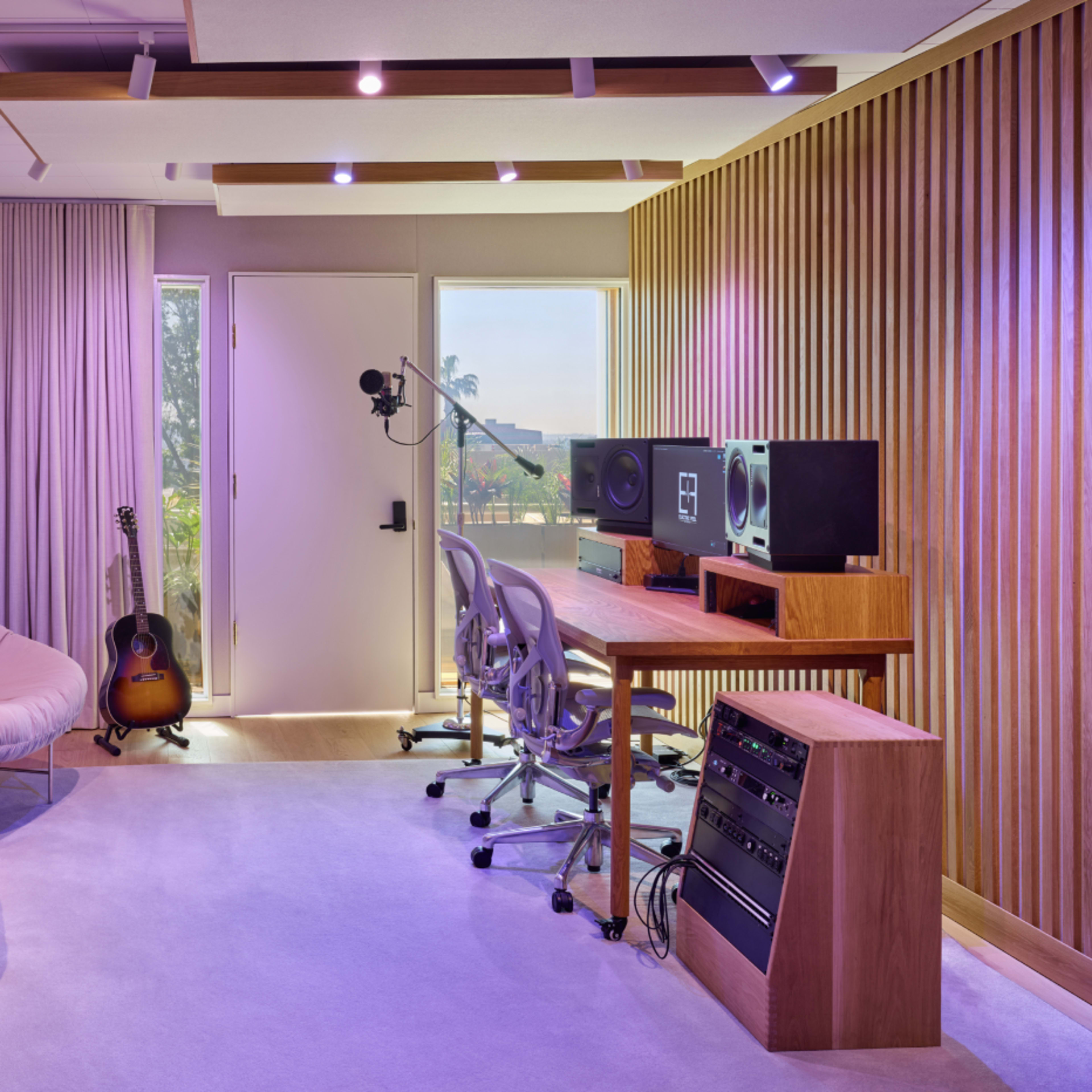 Luxury Recording Studio & More! Image in Central LA, West Hollywood, CA