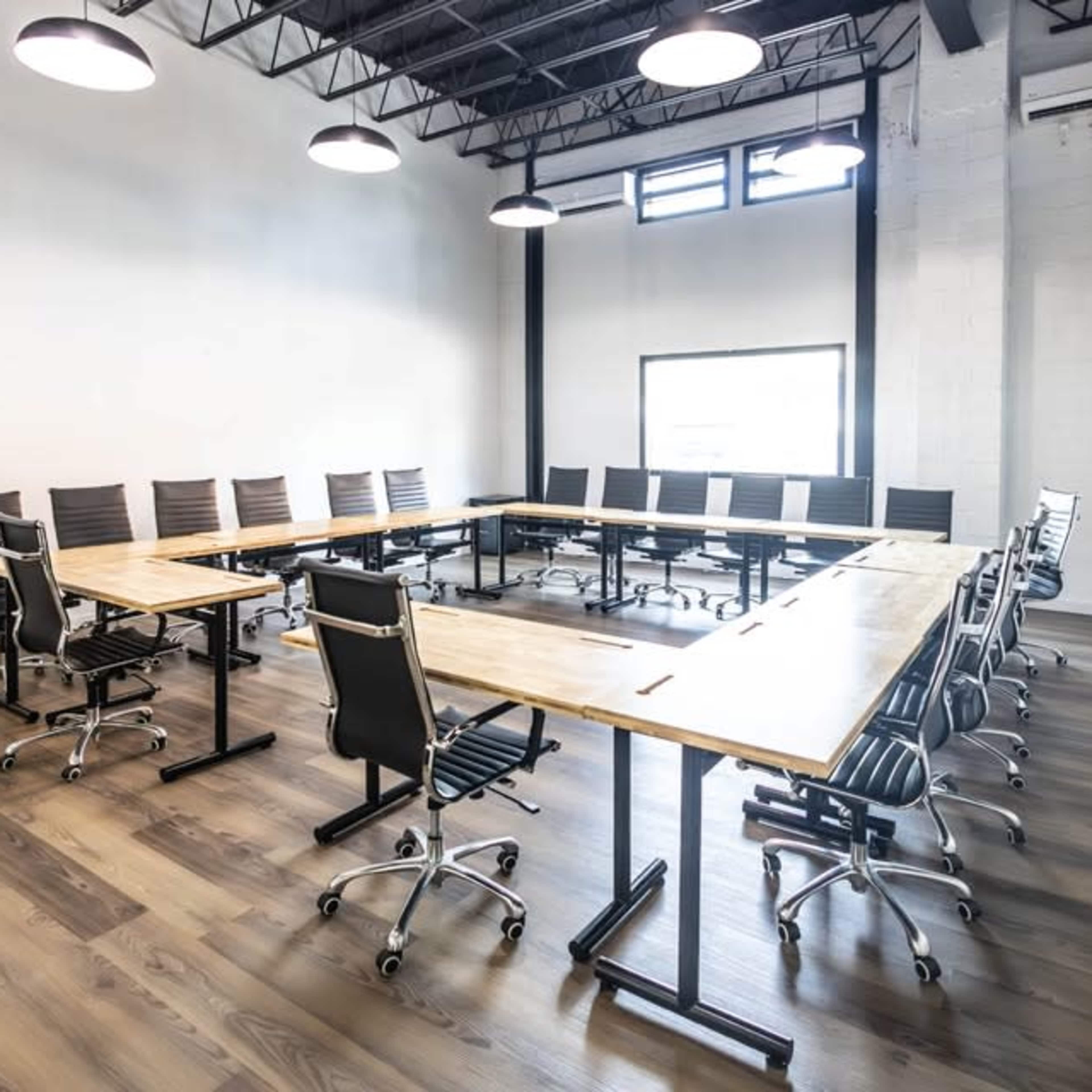 Board Room #51 Image in Alderwood, Toronto, ON