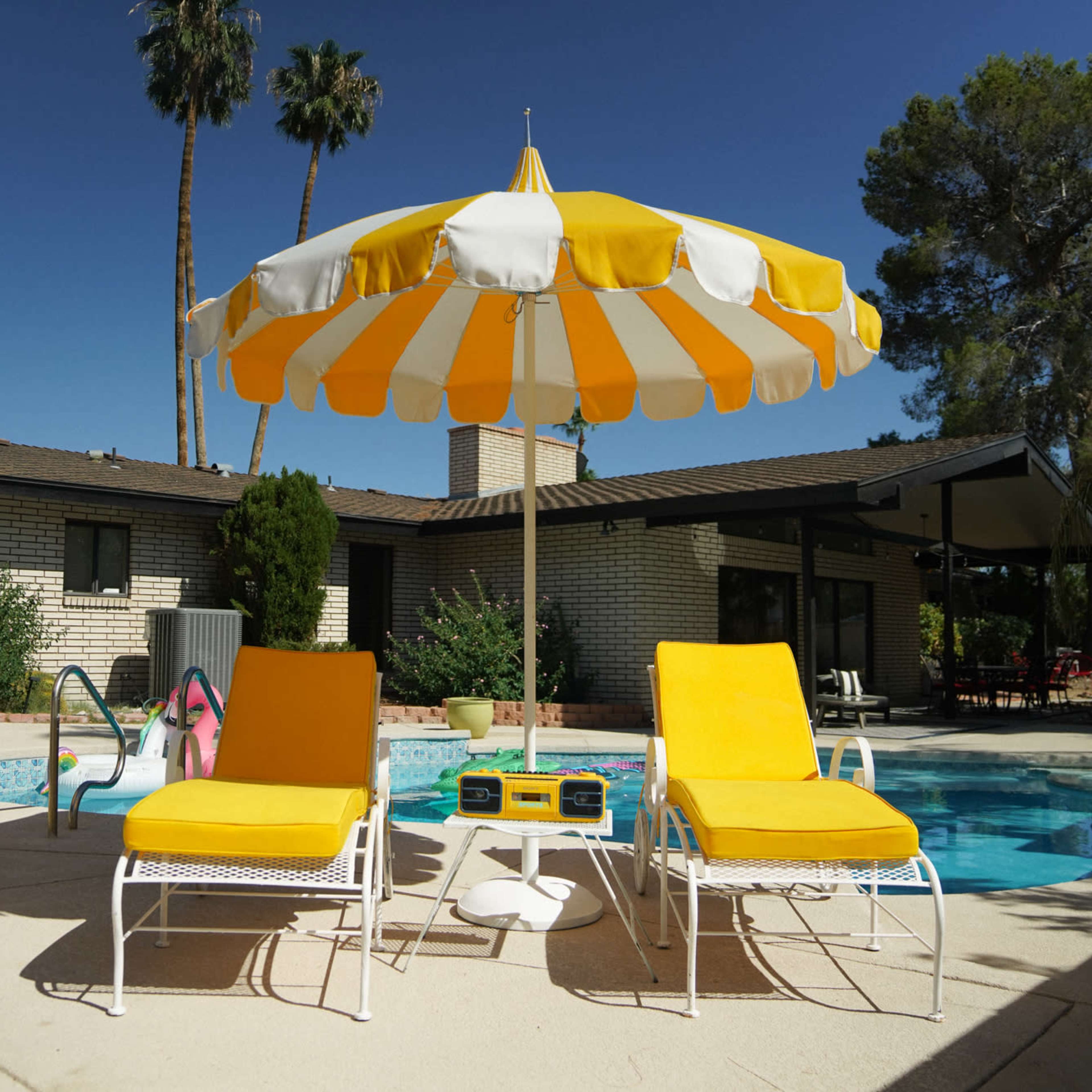 Fun Retrto House With Tons of Variety! Image in , Las Vegas, NV