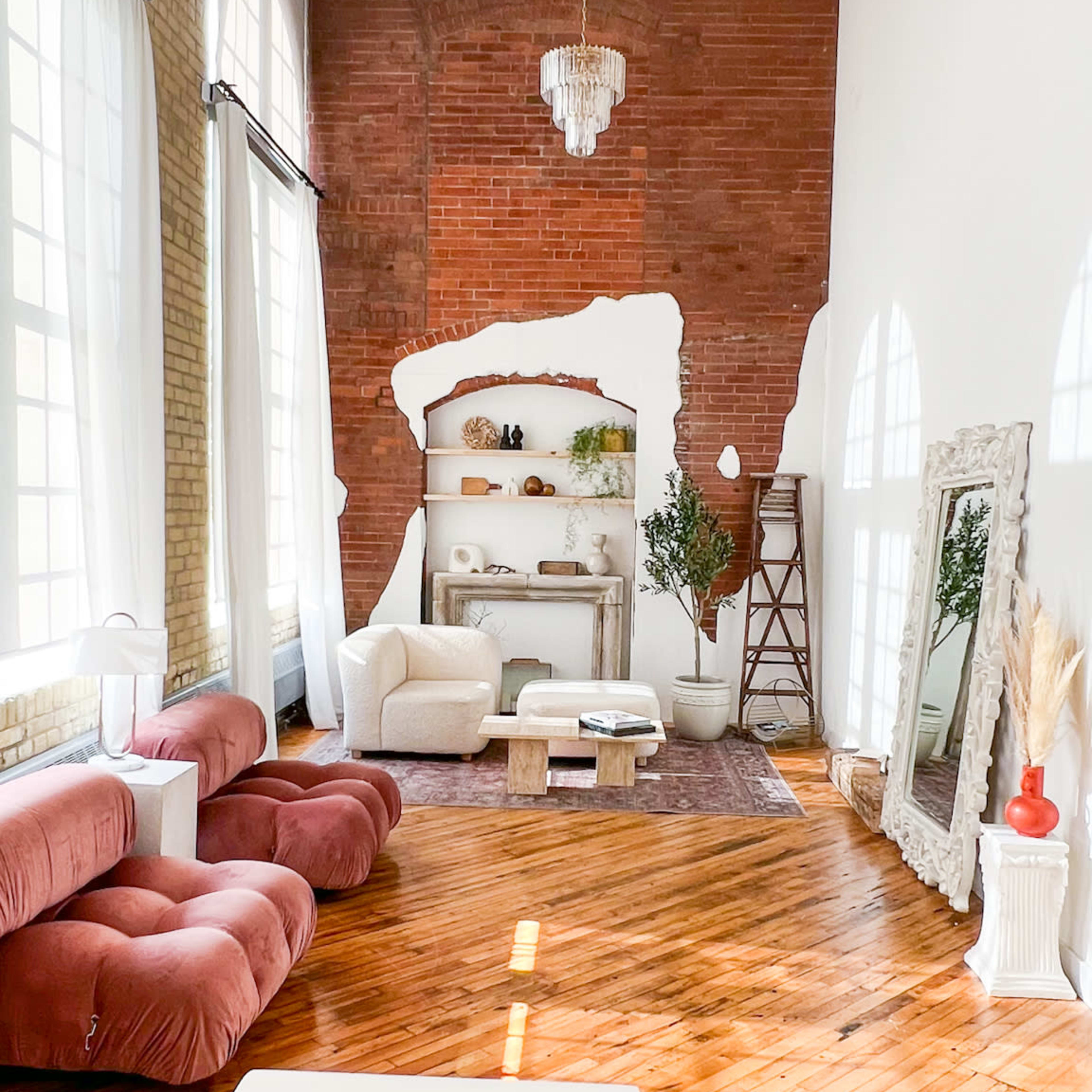 Parisian Style Loft In Historic Downtown Factory Image in Liberty Village, Toronto, ON