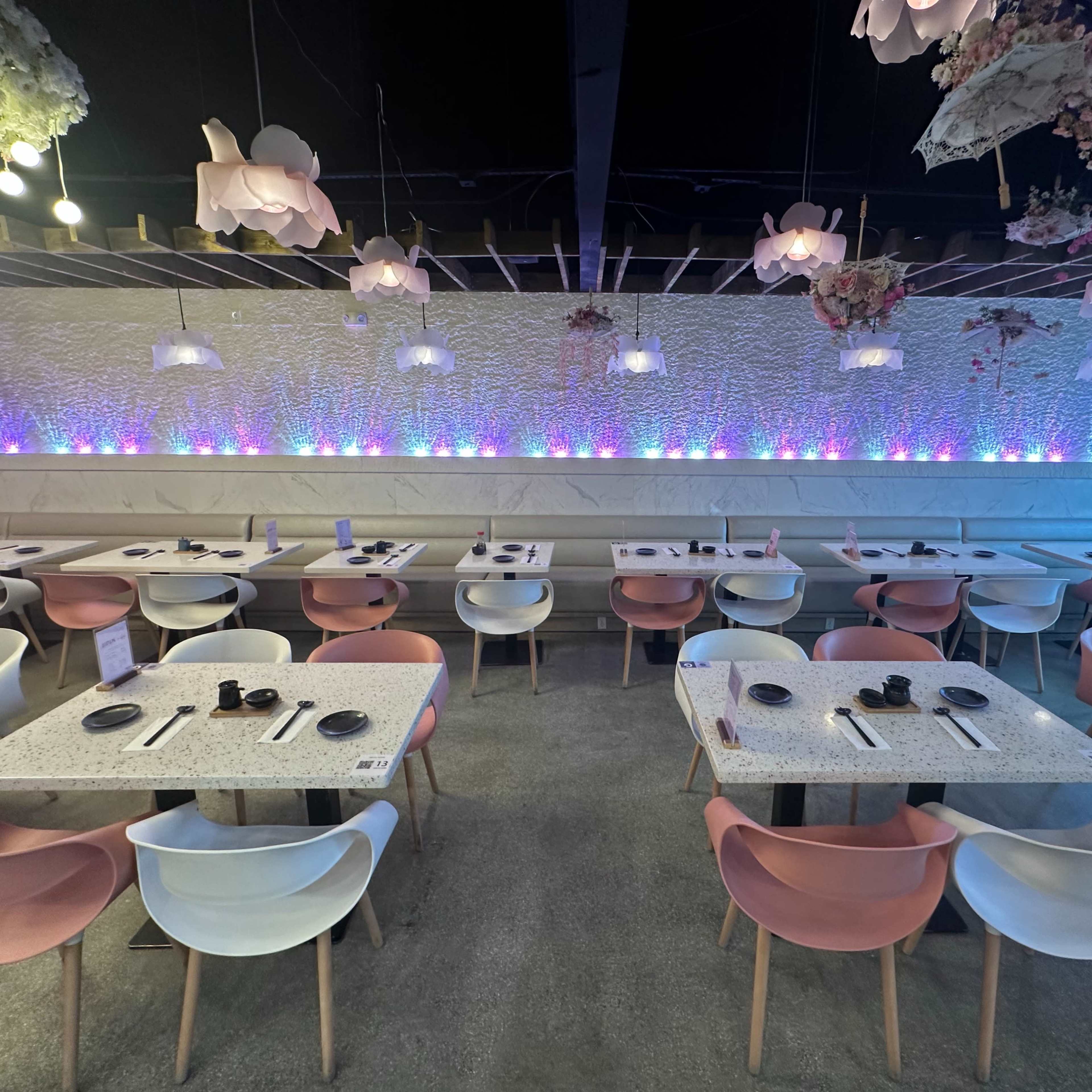 Blossom Lounge Image in University Town Center, Irvine, CA