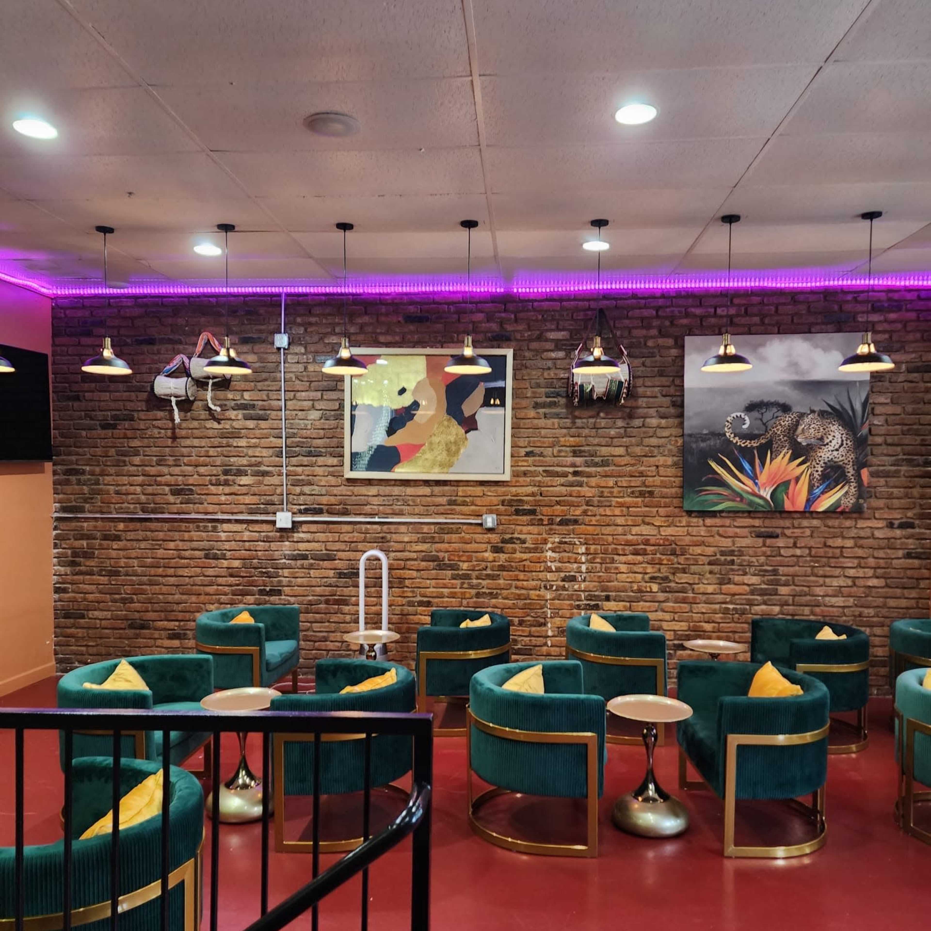 Chic Urban Bistro with Spacious Patio and Modern Charm Image in Lake View, Chicago, IL