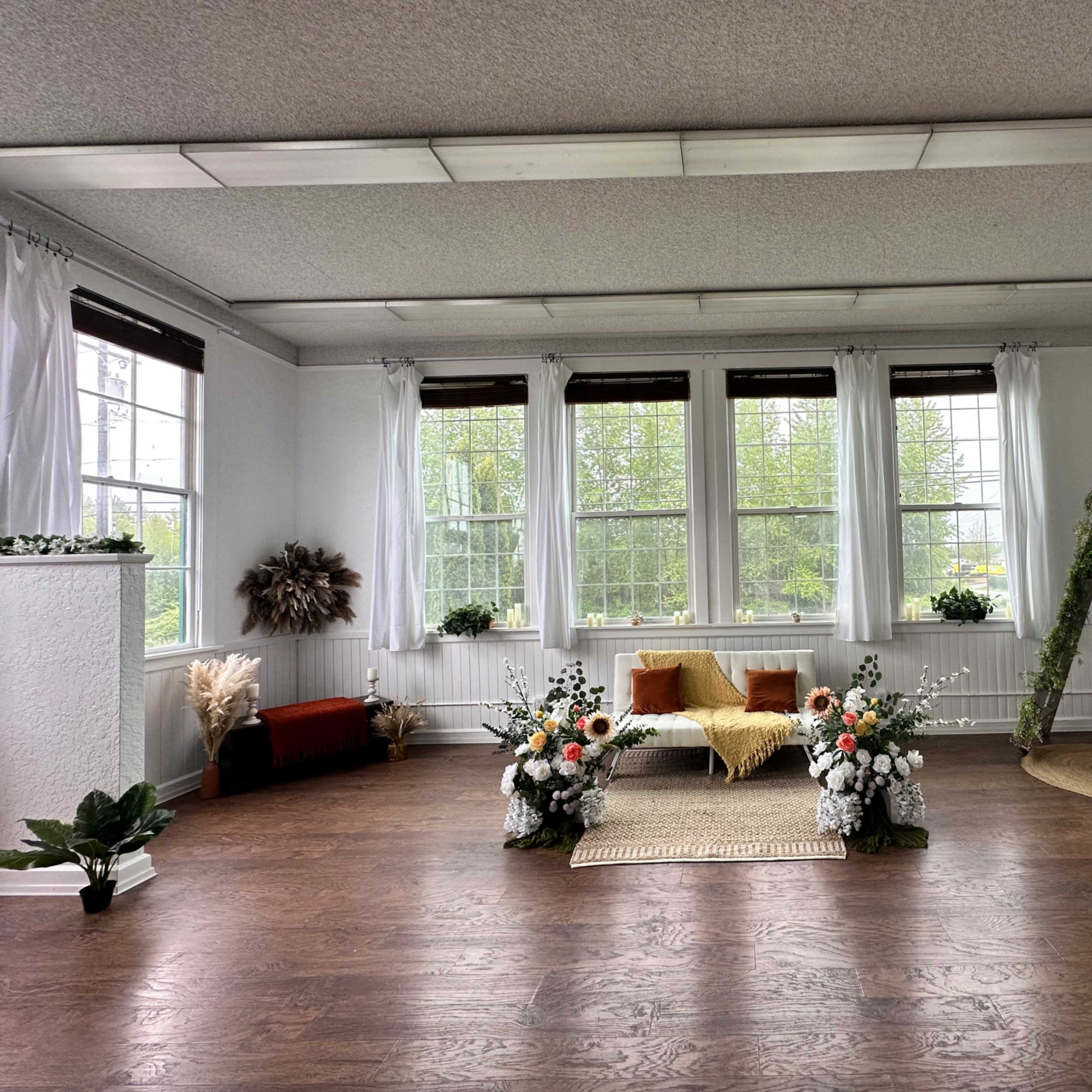 Bright Boho Studio Image in Maltby, Snohomish, WA