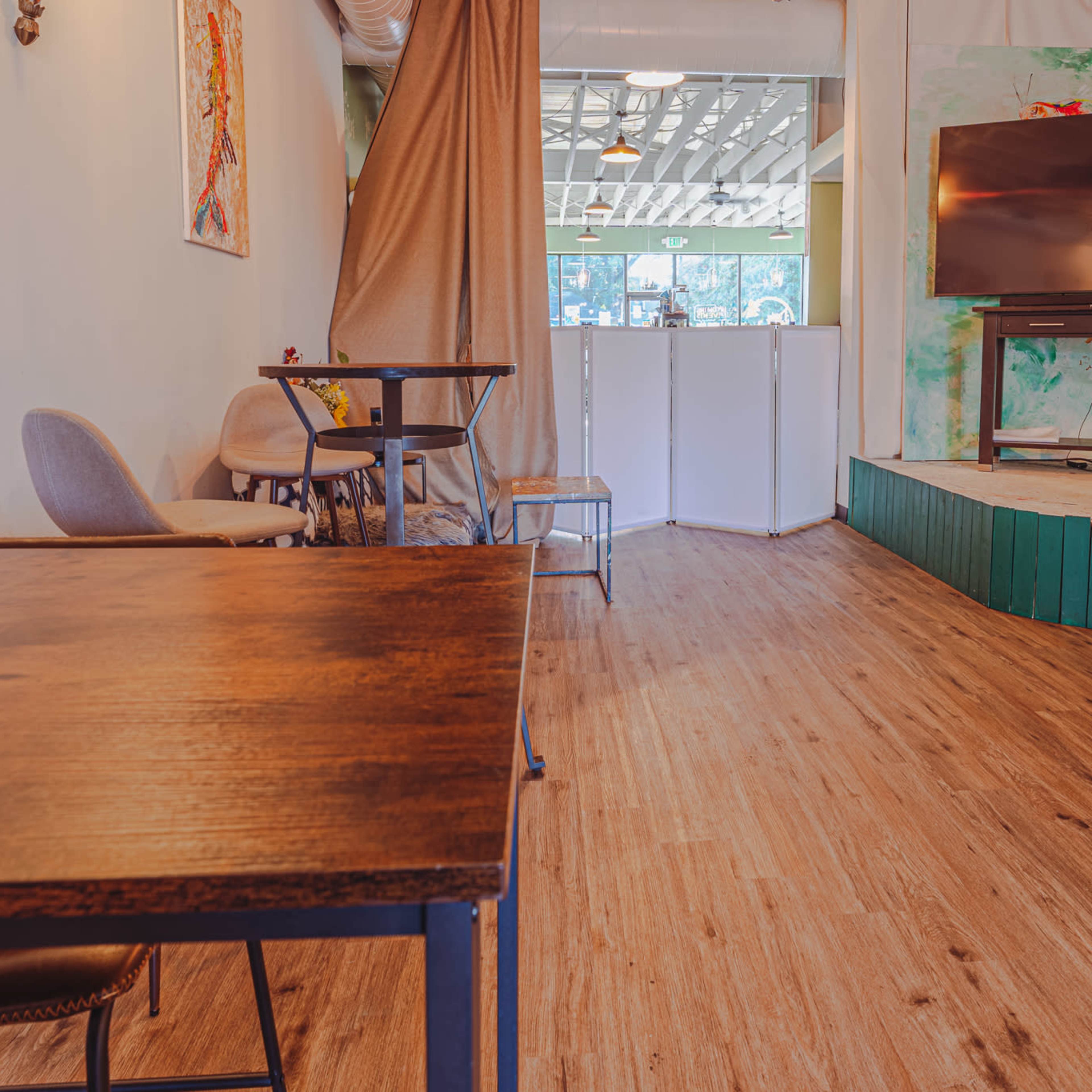 Charlotte’s Cozy Venue for Parties, Showers, & Special Events Image in Elizabeth, Charlotte, NC