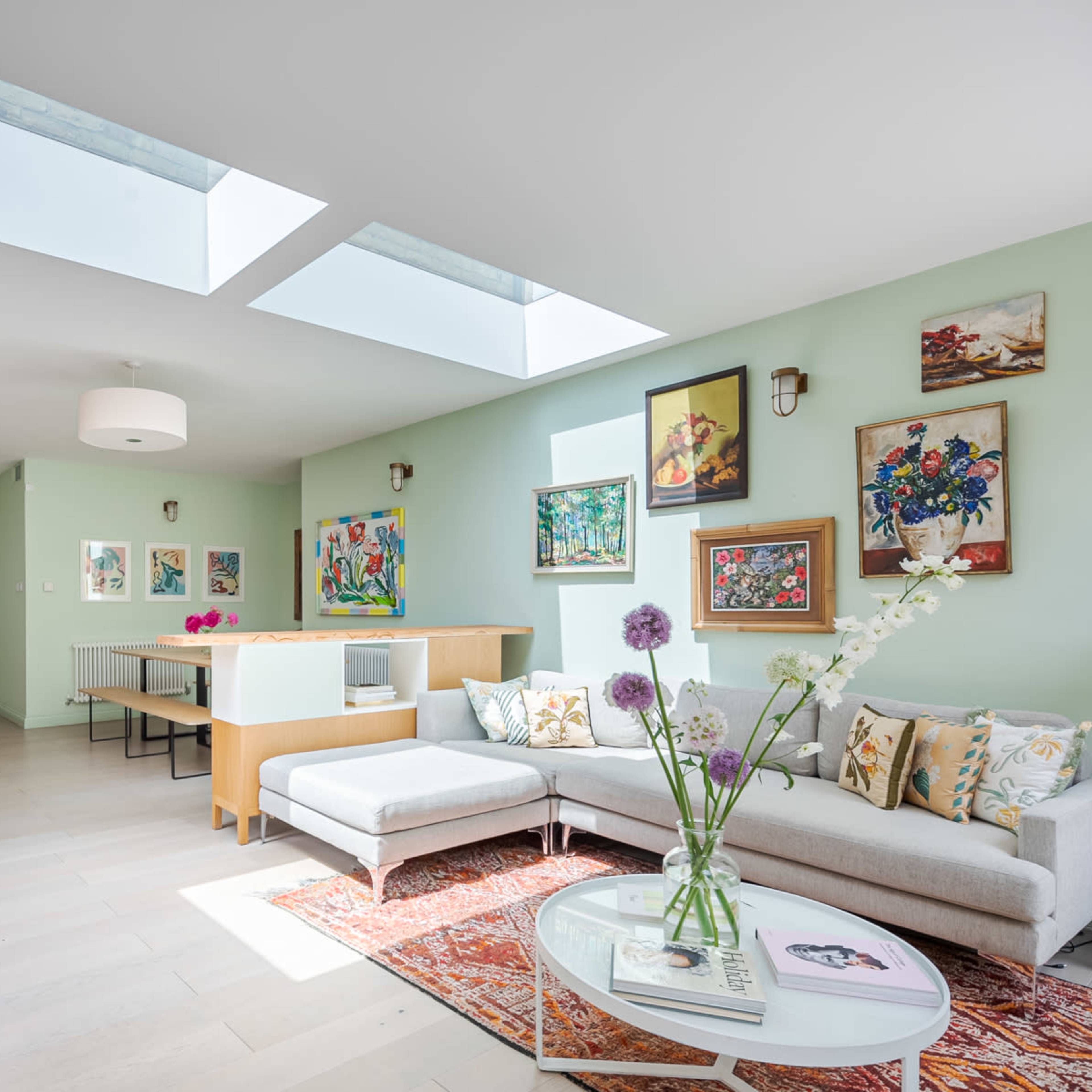 Modern Family Home With Artist Studio and Music Room Image in London, London, England