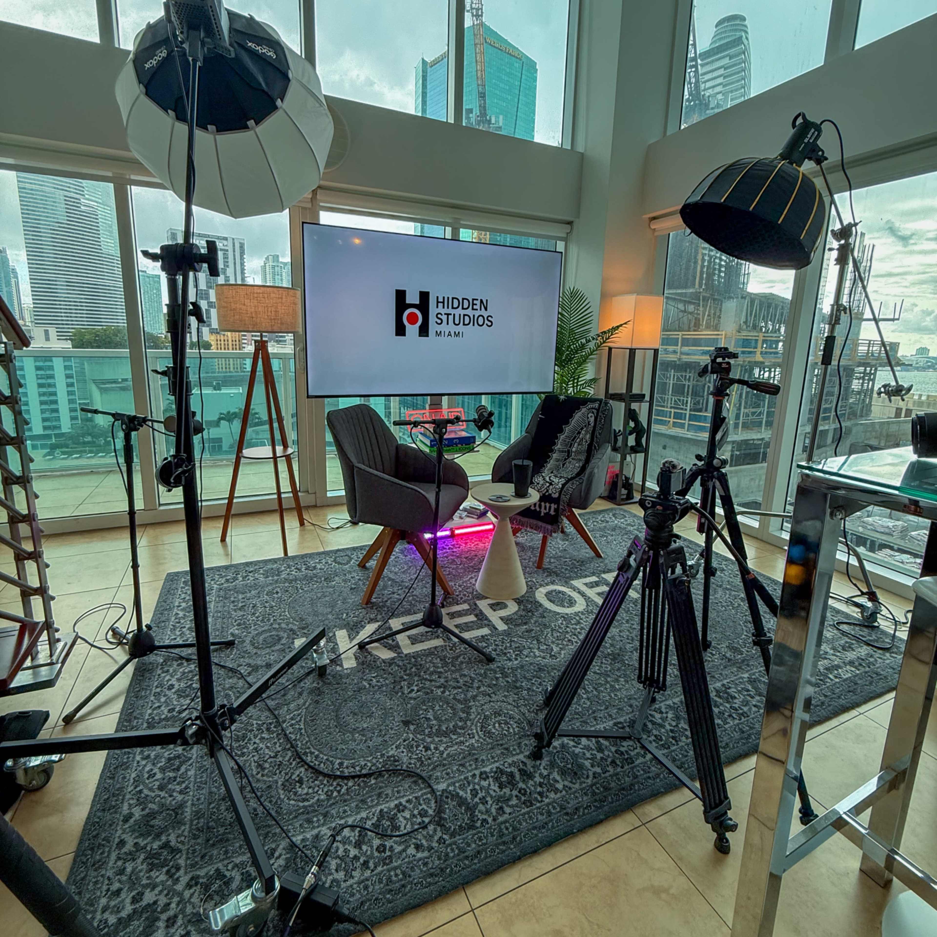 🎙️ Brickell Miami Podcast Studio w/ Skyline Views + Livestream Ready Image in Downtown Miami, Miami, FL
