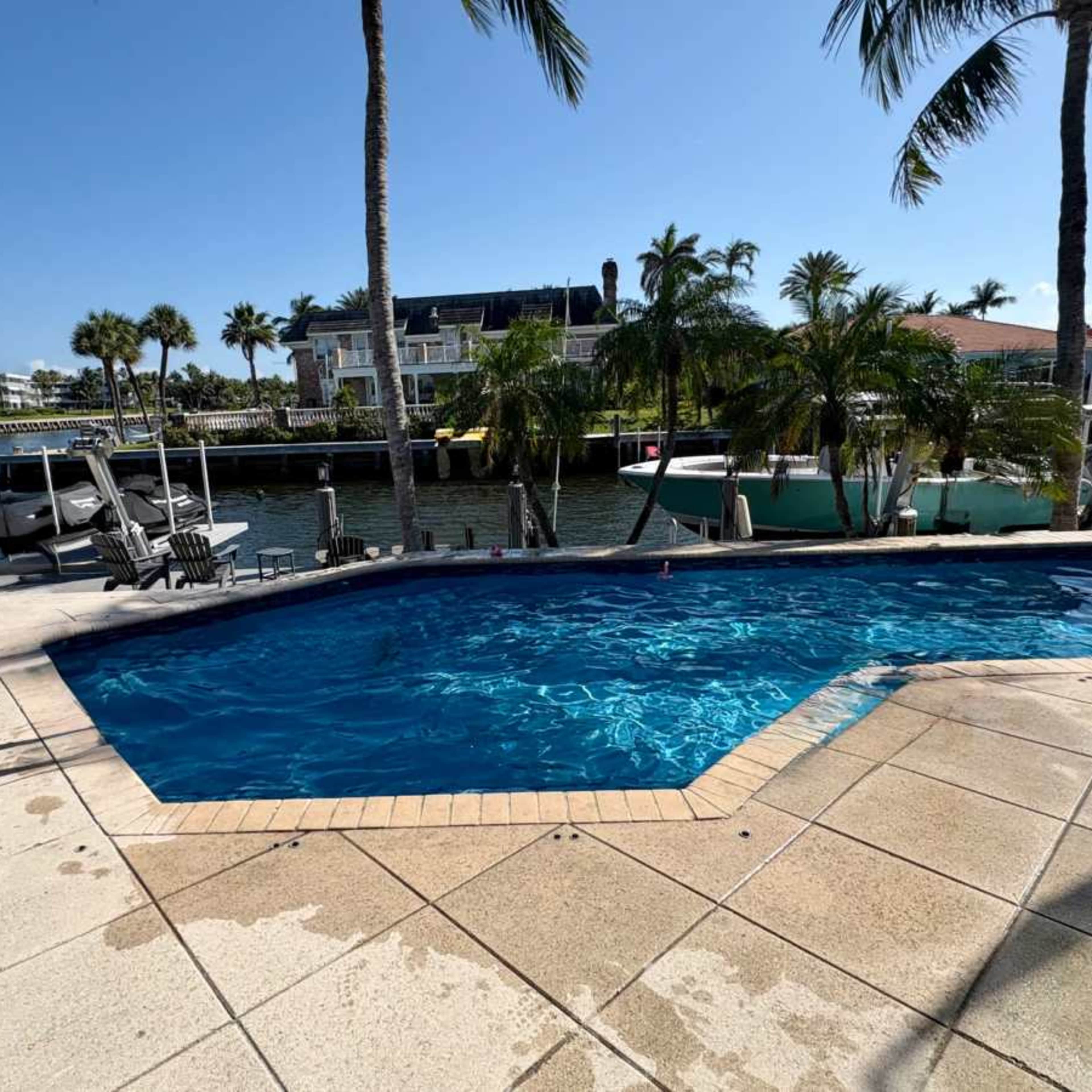 Serene South-Facing Oasis: Sunrise, Sunset & Intracoastal Views Image in Deerfield Beach, Deerfield Beach, FL