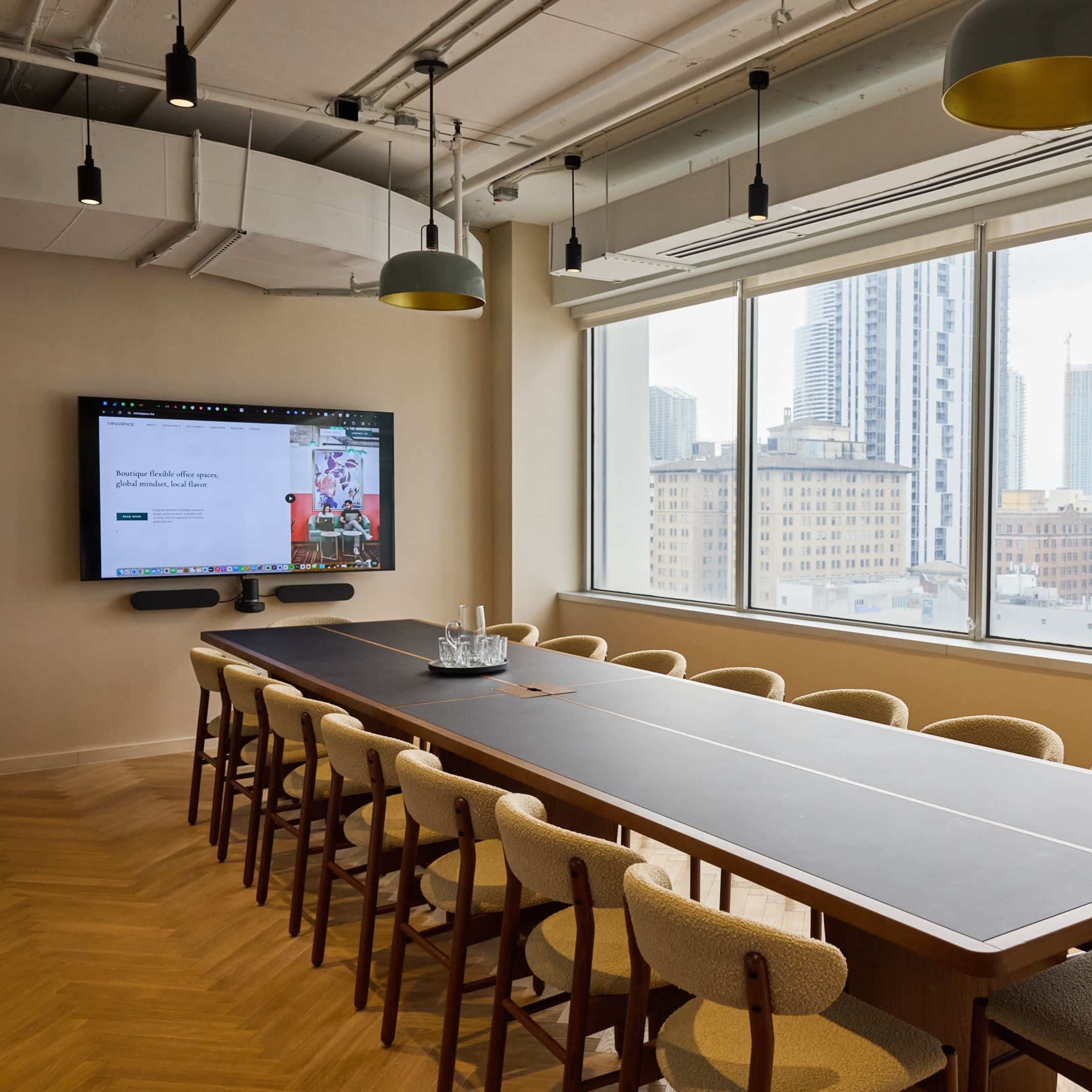Meeting Room Downtown (Up to 16 people) Image in Downtown Miami, Miami, FL
