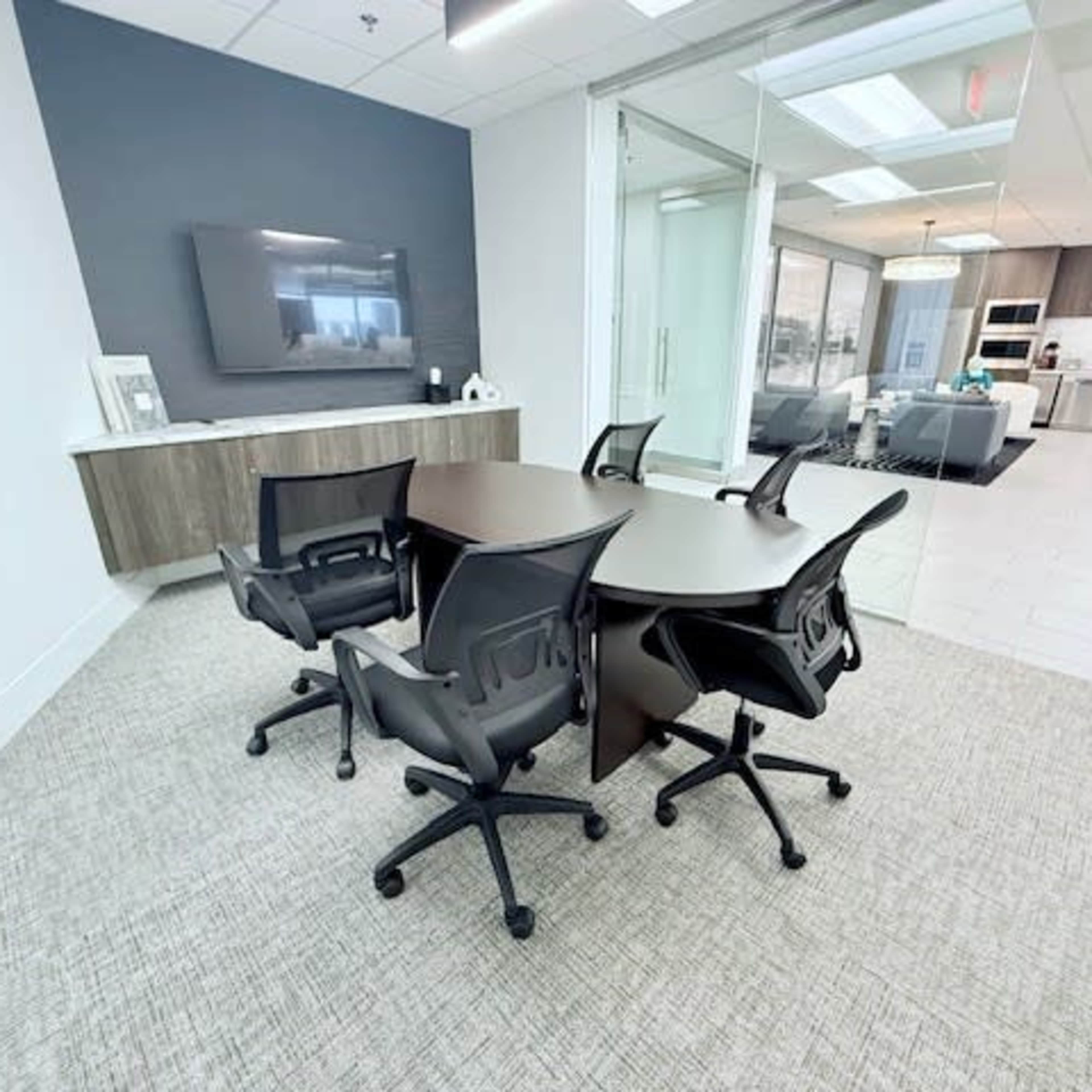 Uptown Conference Room Image in Oak Lawn, Dallas, TX