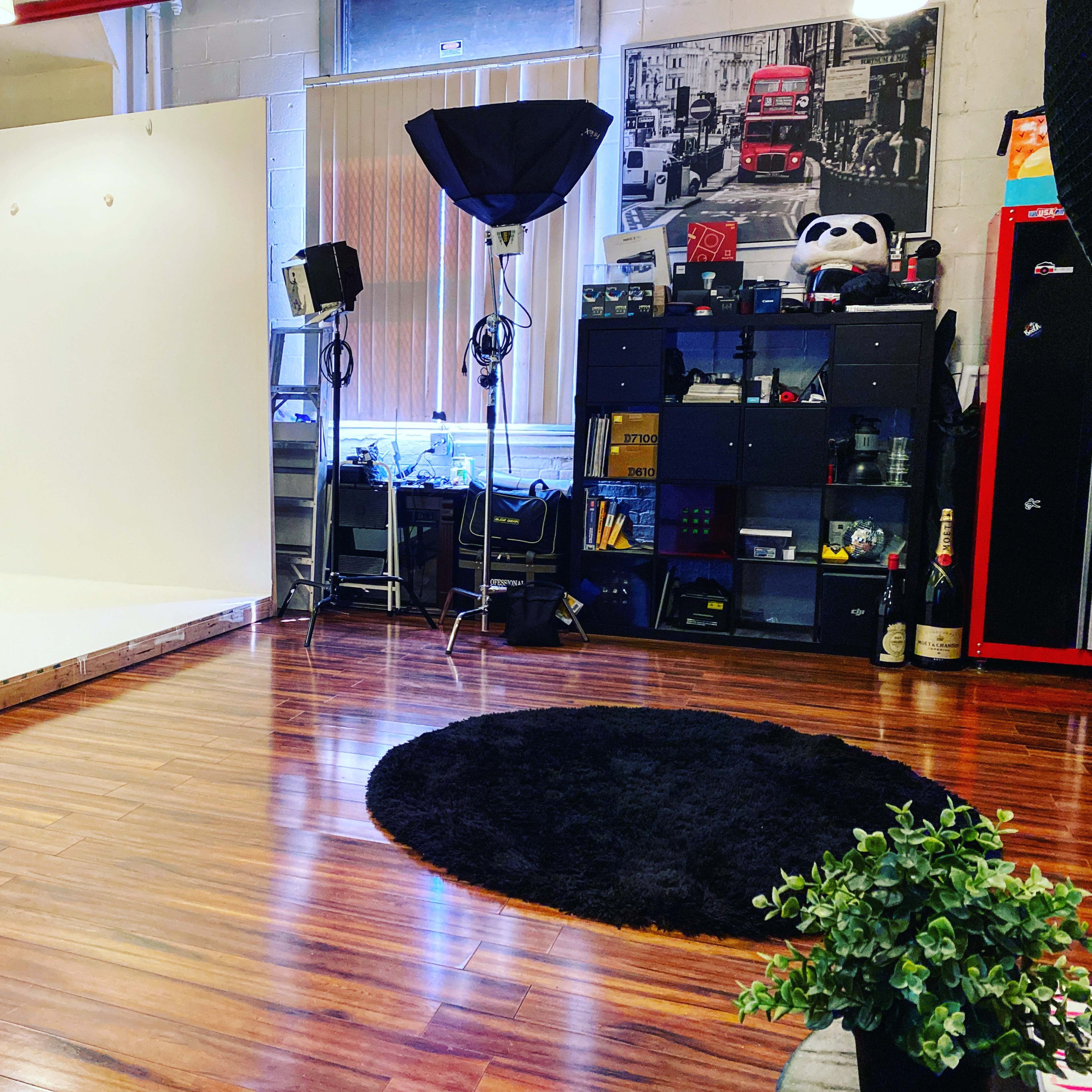 Urban city area studio with industrial look Image in Wooster Square, New Haven, CT