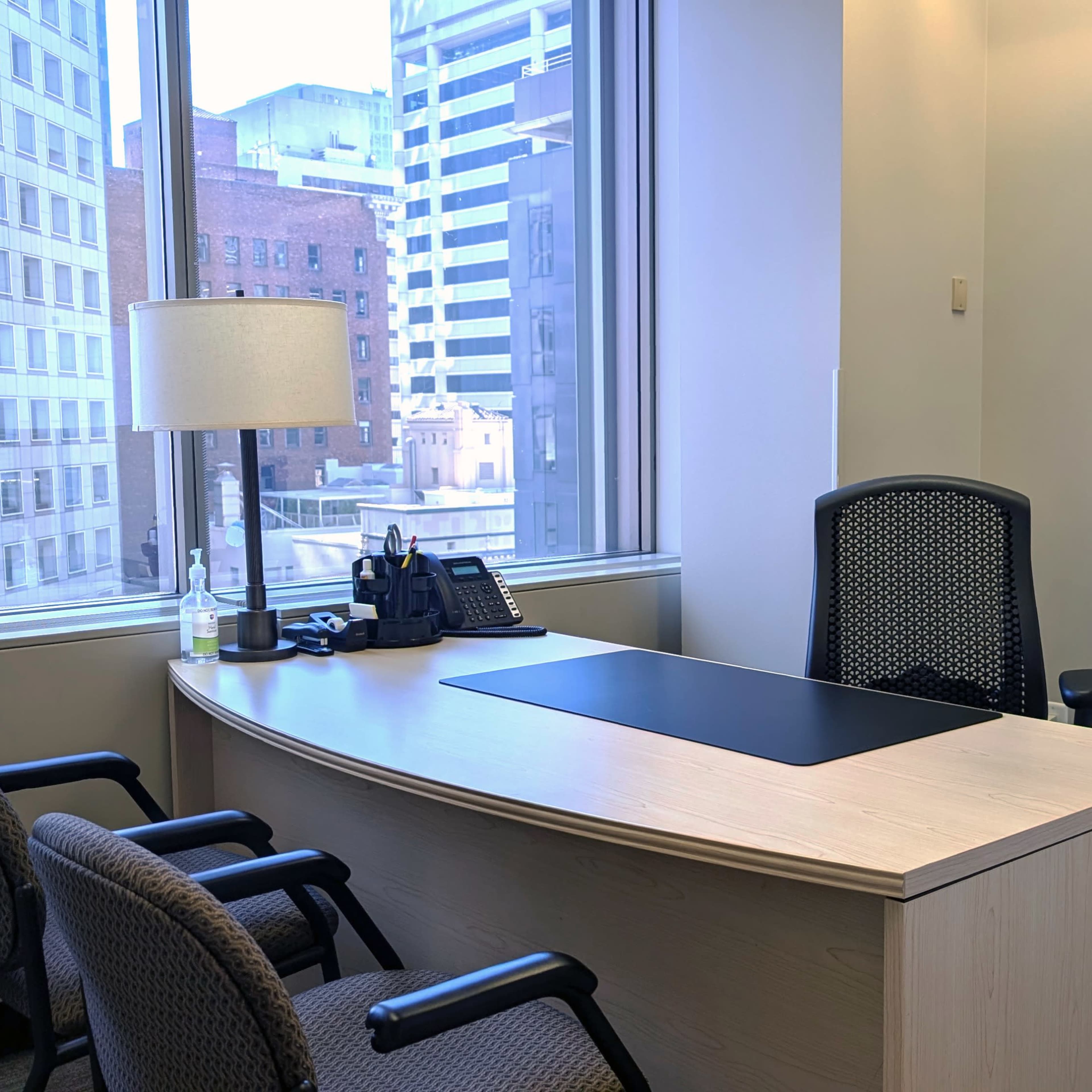 Day Office 1 With Financial District Views Image in Financial District, San Francisco, CA