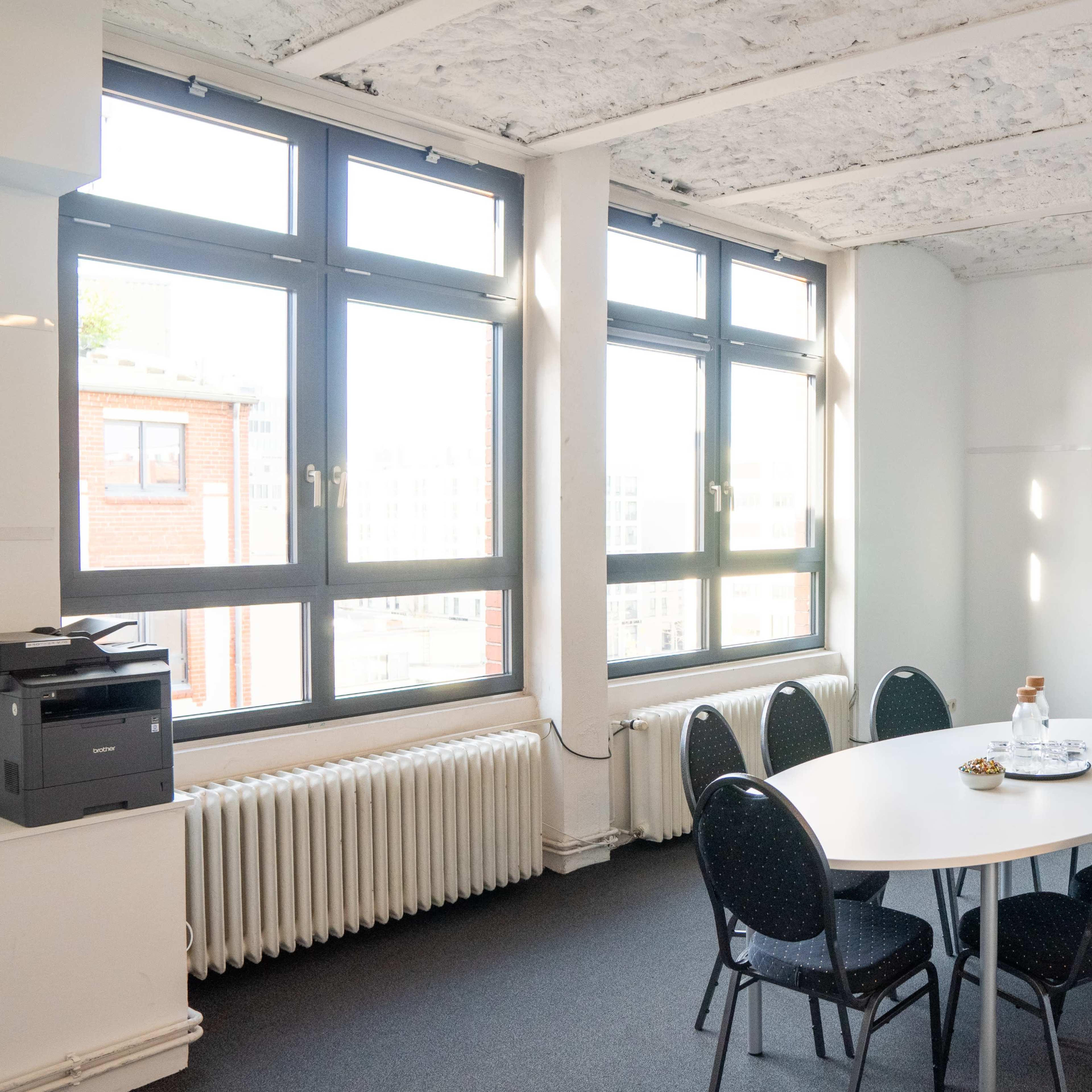 Kompakter Raum für klare Gedanken – zentral in Berlin-Mitte Bild in Moabit, Berlin, BE
