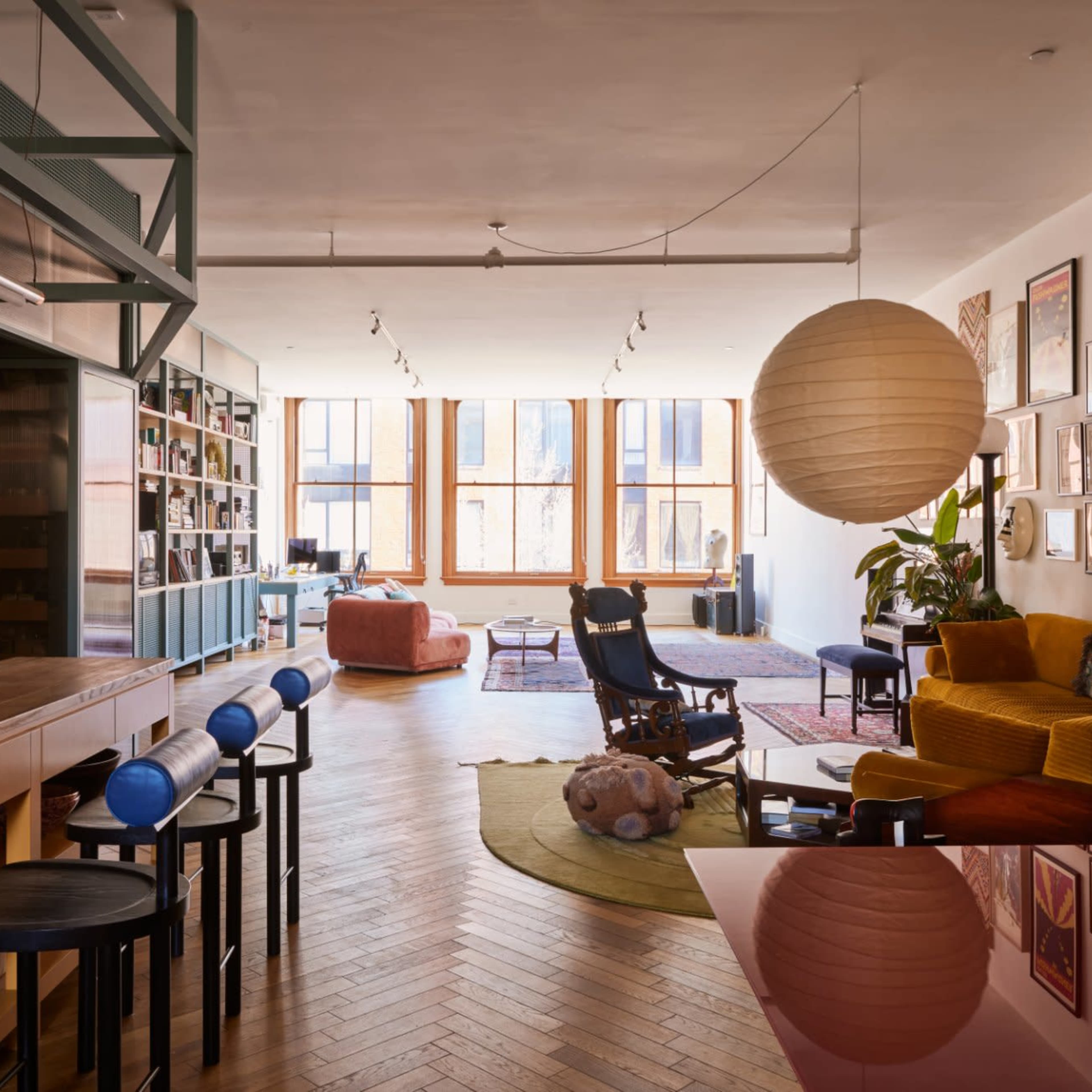 Playfully elegant 1900 sq ft apartment in Williamsburg Image in Williamsburg, Brooklyn, NY
