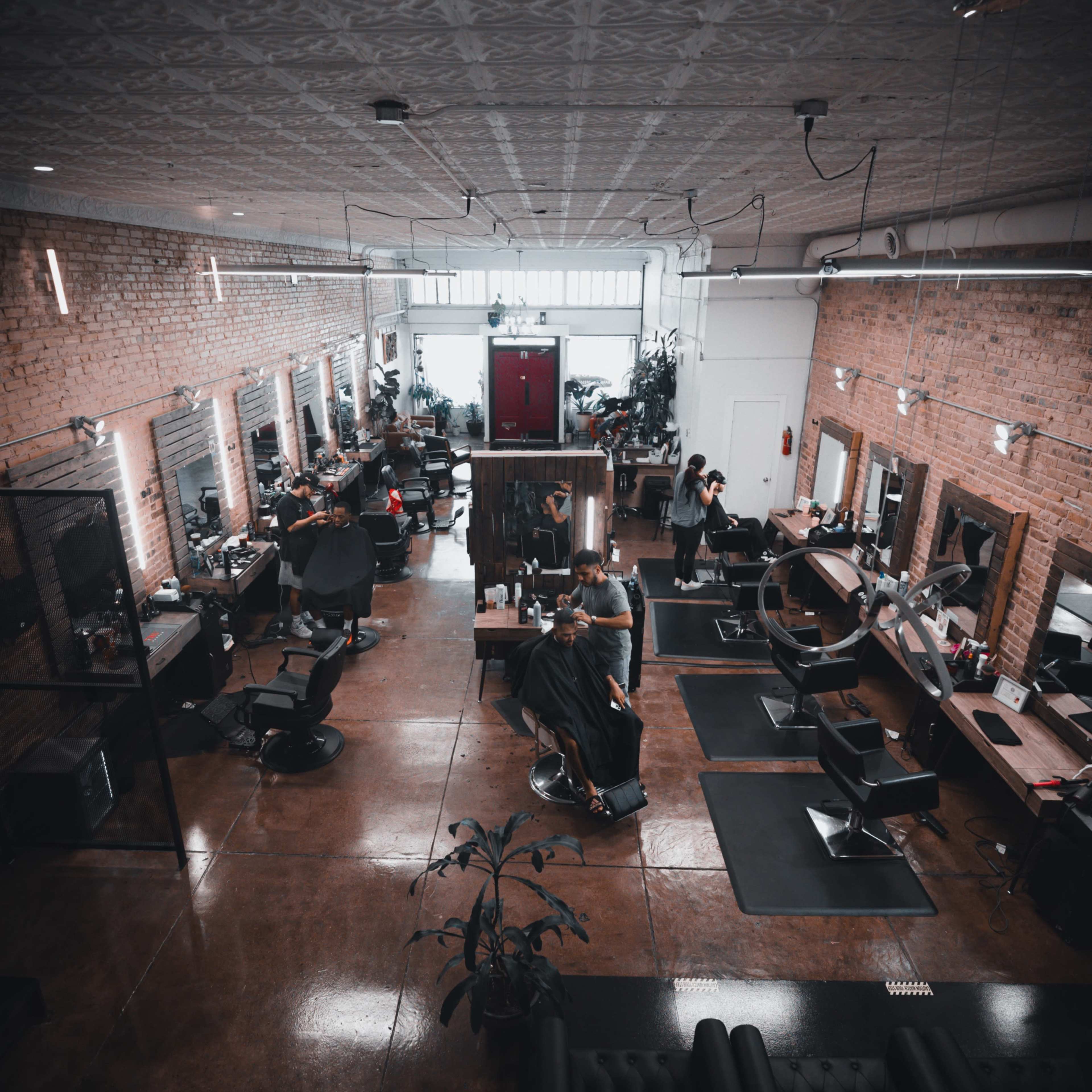 Edgy Salon & Modern Vintage Bridal Suite Image in Deep Ellum, Dallas, TX