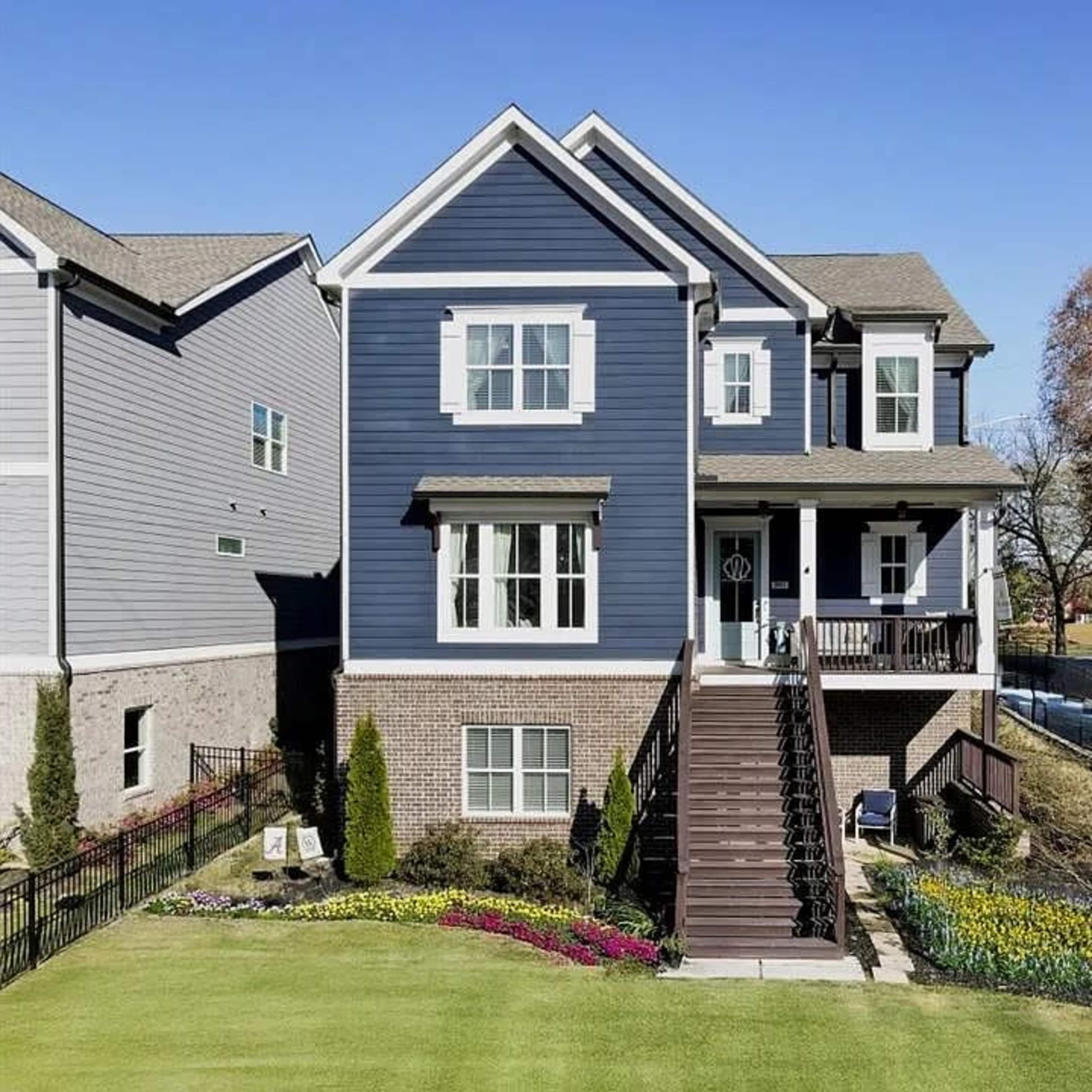 Downtown Charleston Lake House Image in Flowery Branch, Flowery Branch, GA