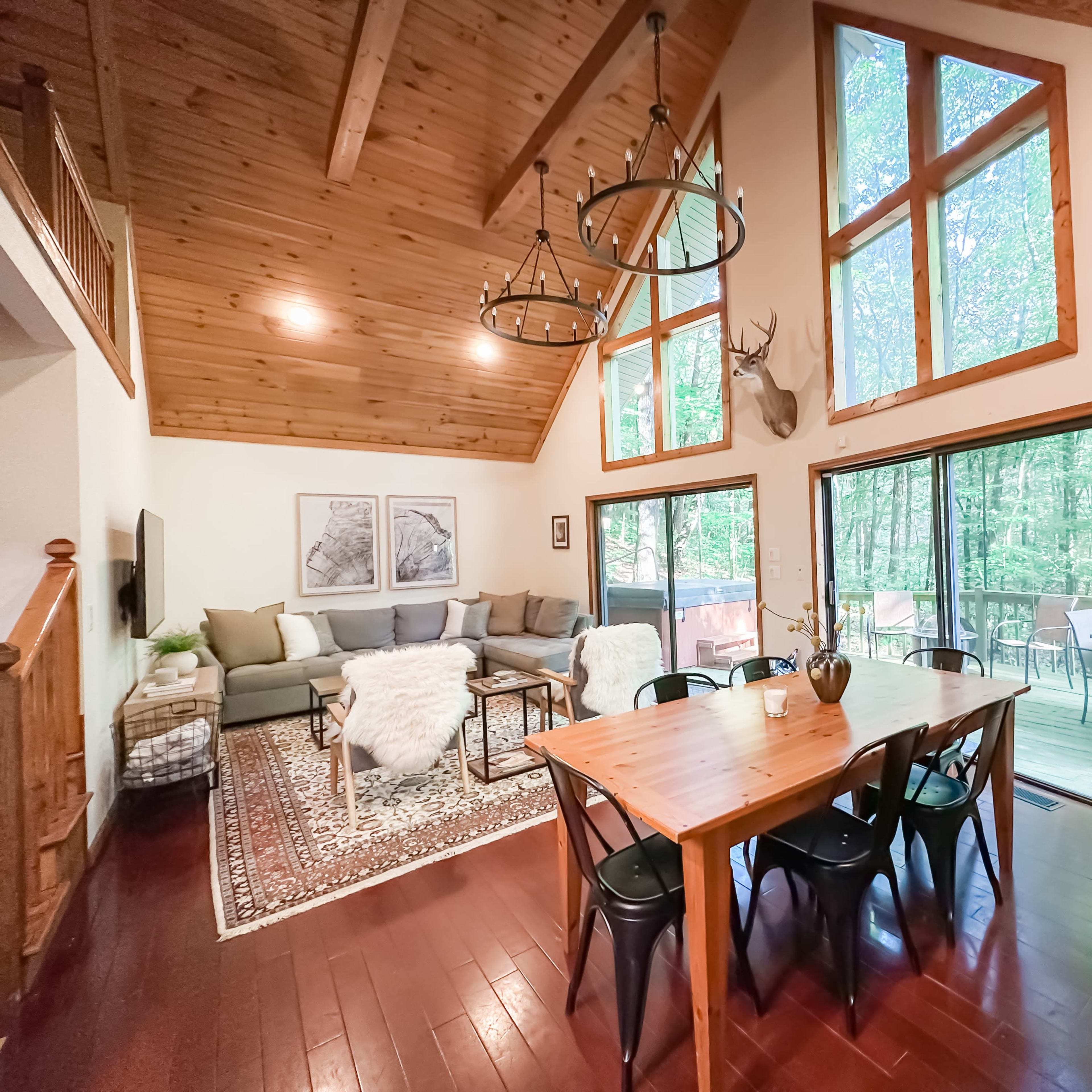 The Best Spaces with Swings For Rent By The Hour in Ellijay, GA | Peerspace