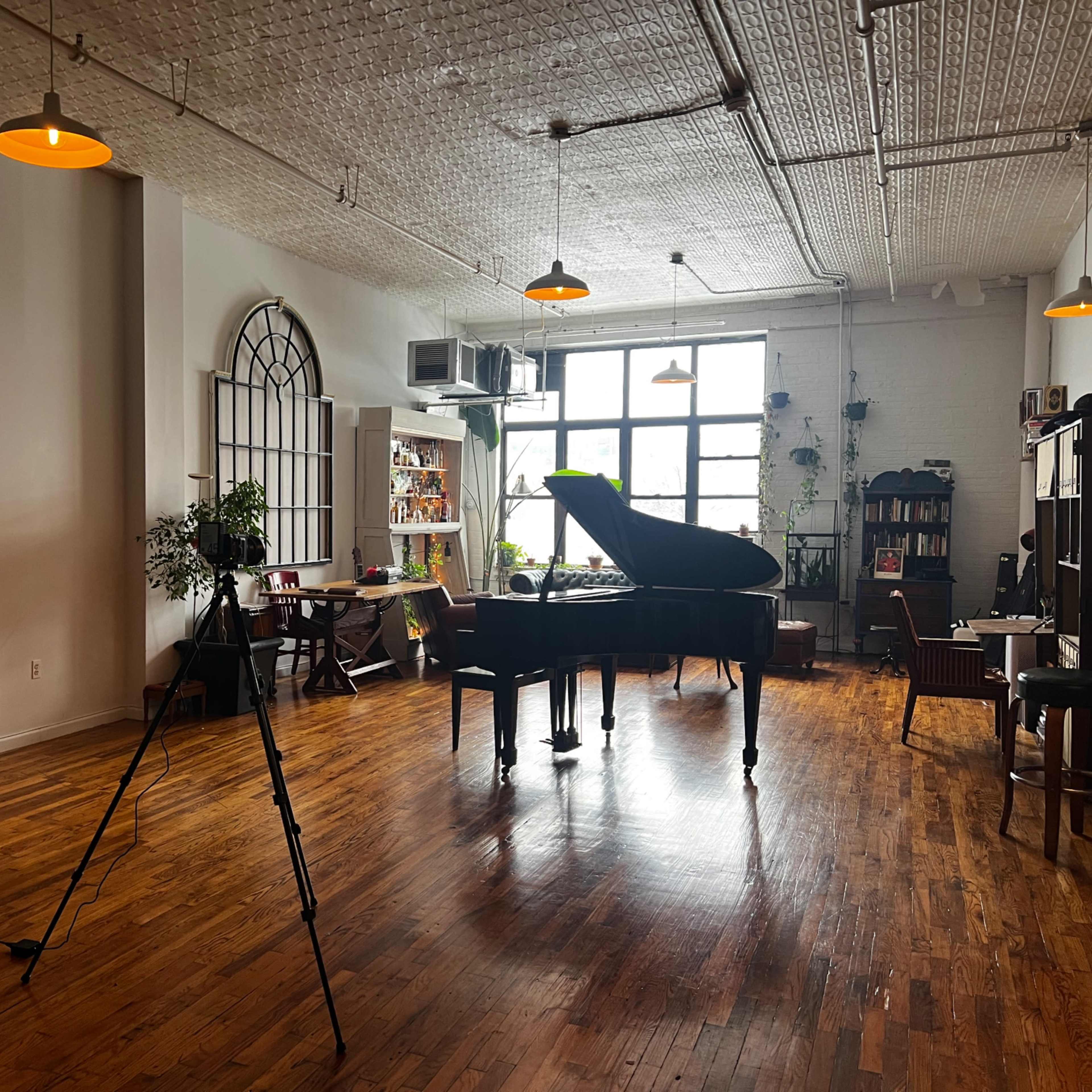 Industrial Boho Loft with a Vibe Image in East Williamsburg, Brooklyn, NY
